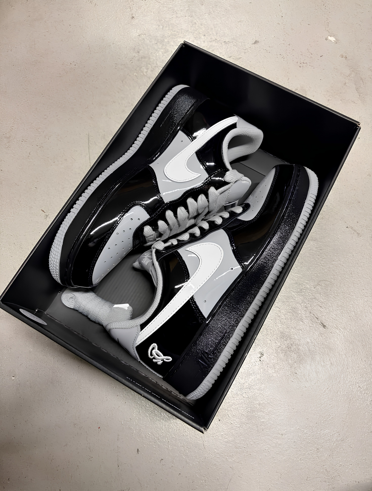 CENTRAL CEE’S SYNA WORLD X NIKE AIR FORCE 1 LIGHT SMOKE GREY
