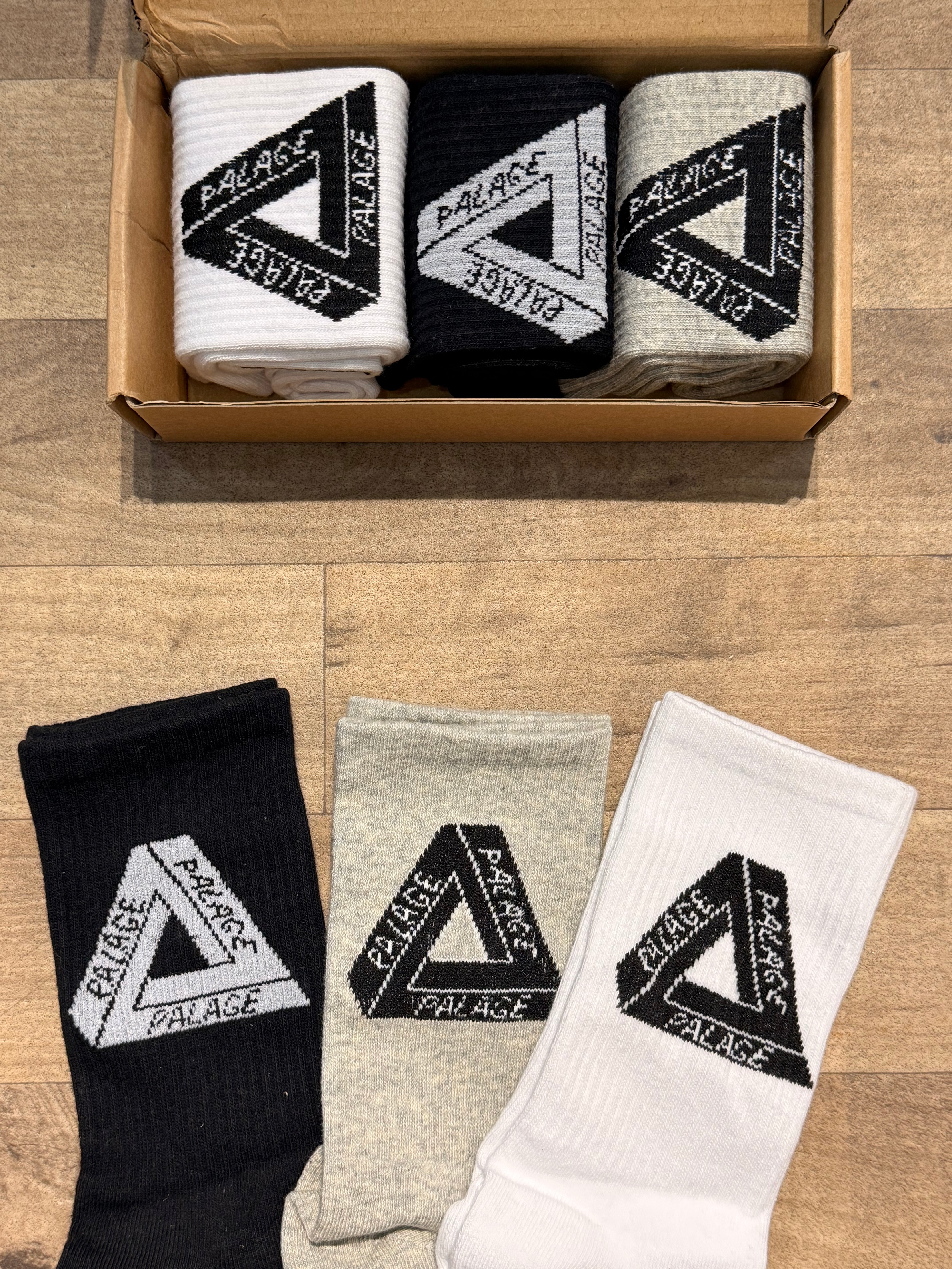 SOCKS LOGO PALACE