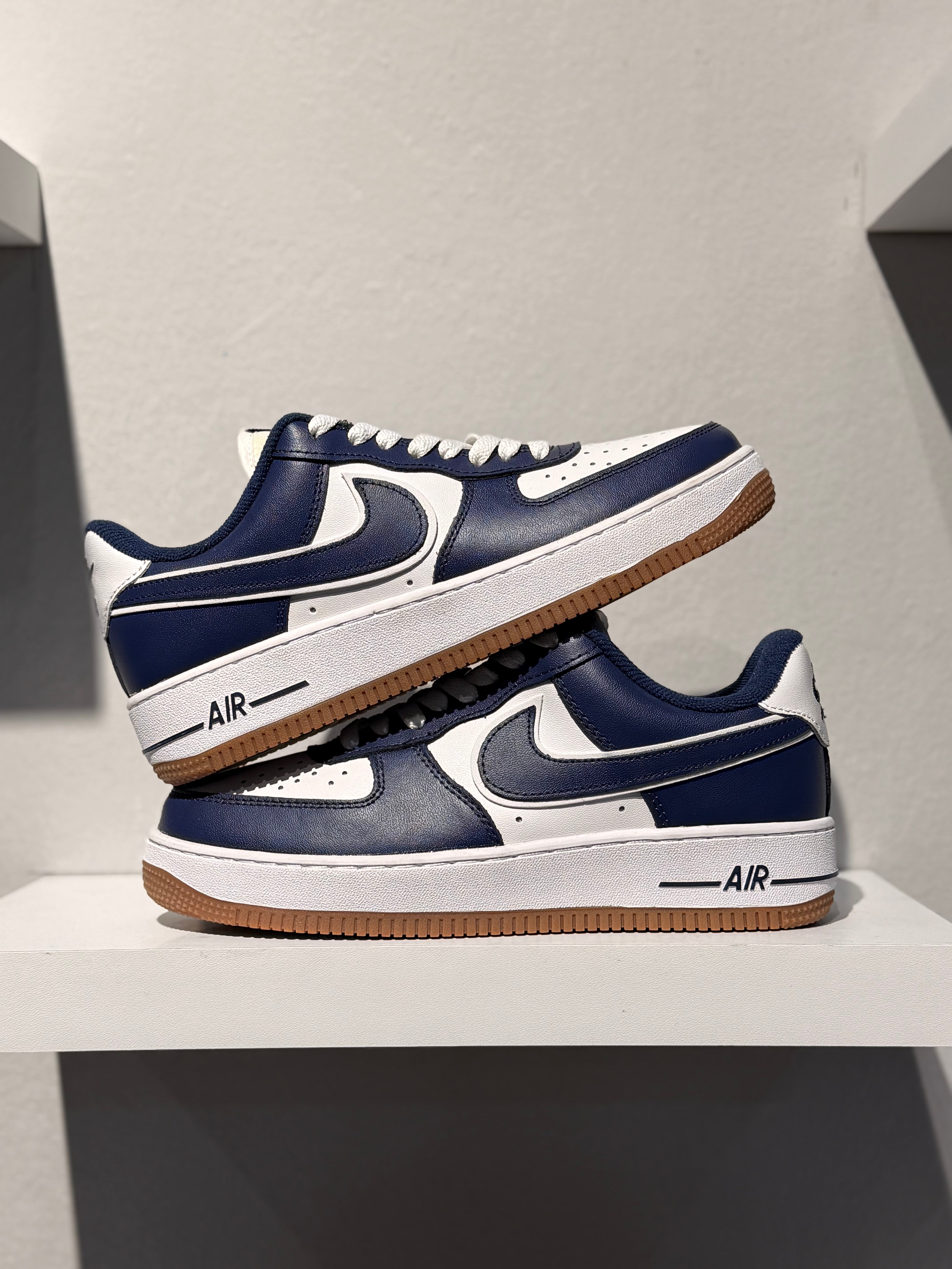 NIKE AIR FORCE 1 COLLEGE PACK MIDNIGHT NAVY