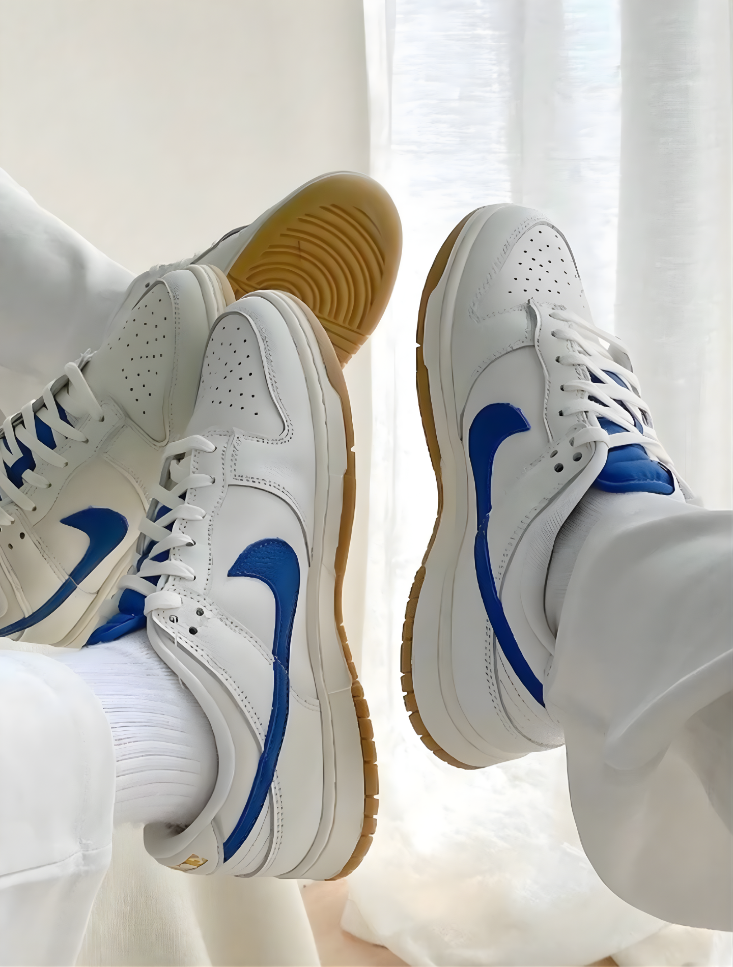 NIKE DUNK LOW SE SAIL DARK MARINA BLUE