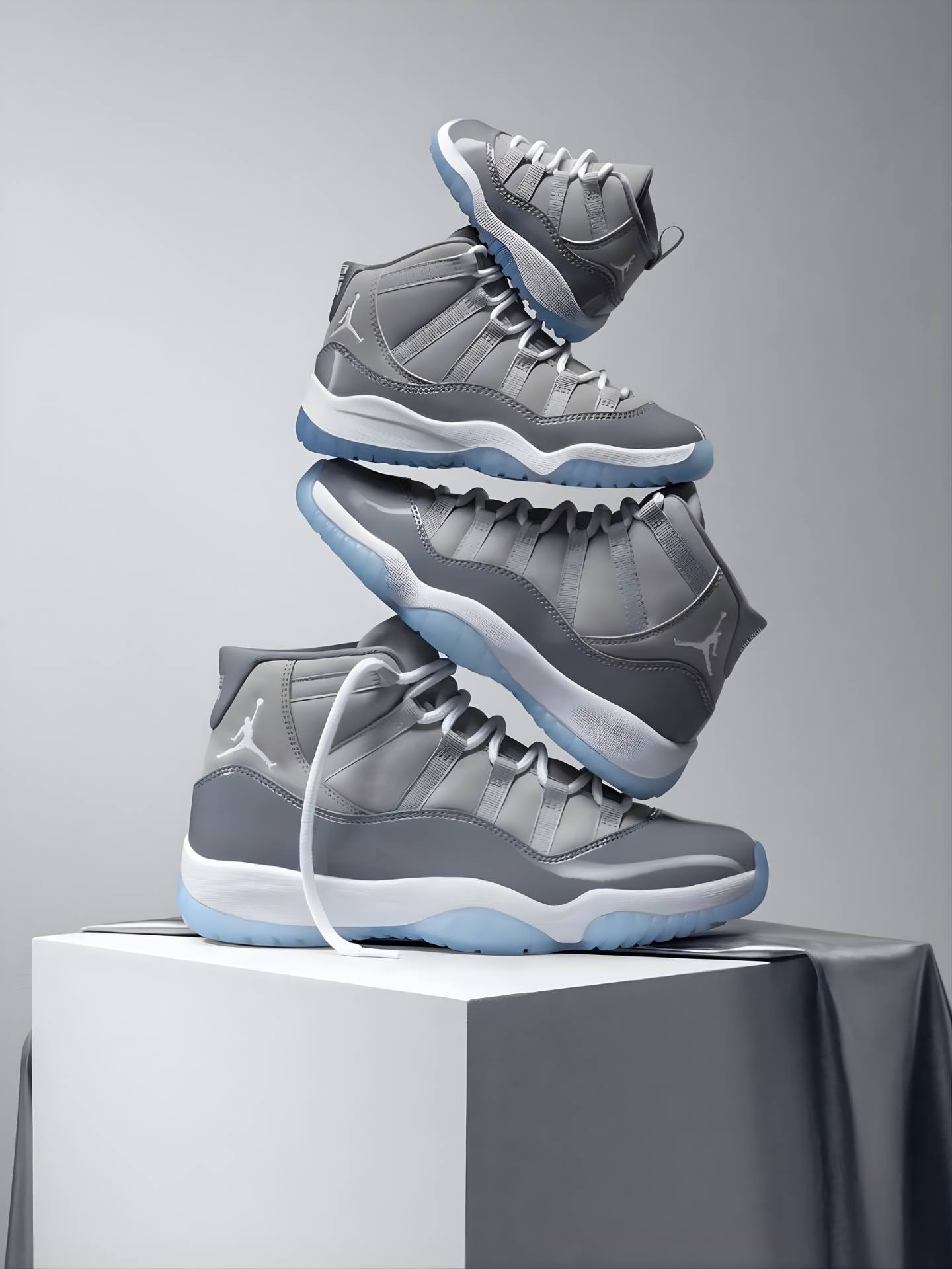 AIR JORDAN 11 RETRO COOL GREY