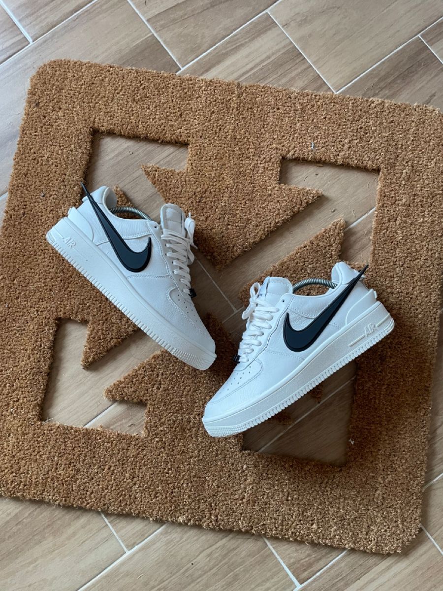 AIR FORCE 1 X AMBUSH PHANTOM