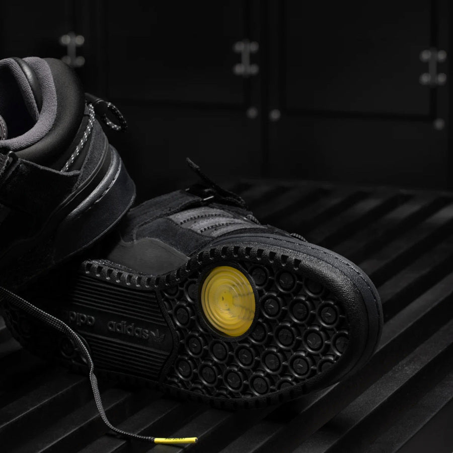 BAD BUNNY X ADIDAS FORUM 84 LOW ‘TRIPLE BLACK’