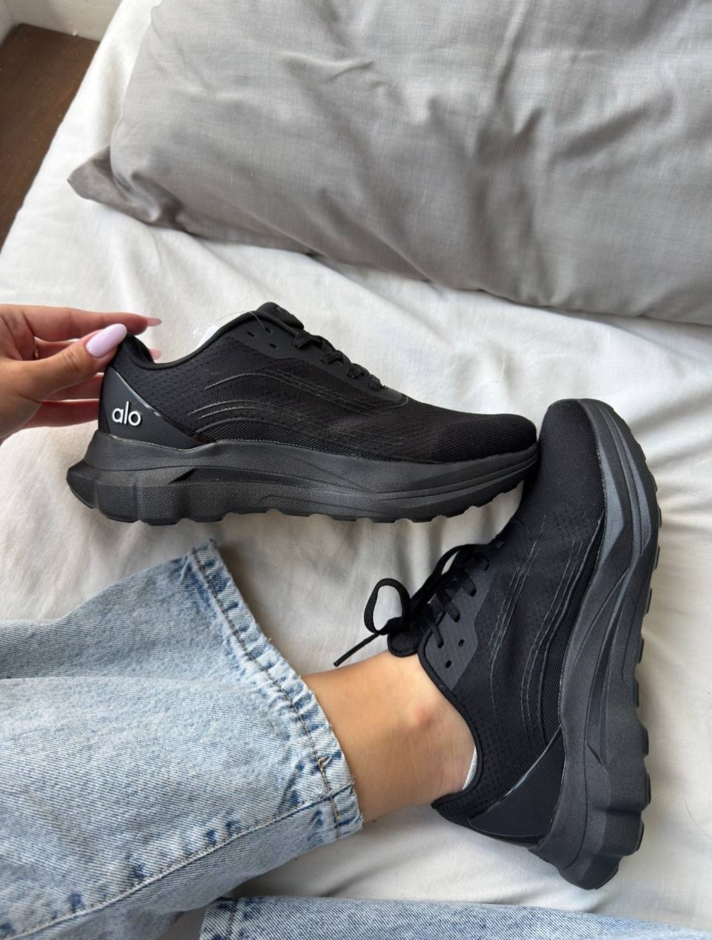 ALO RUNNER BLACK