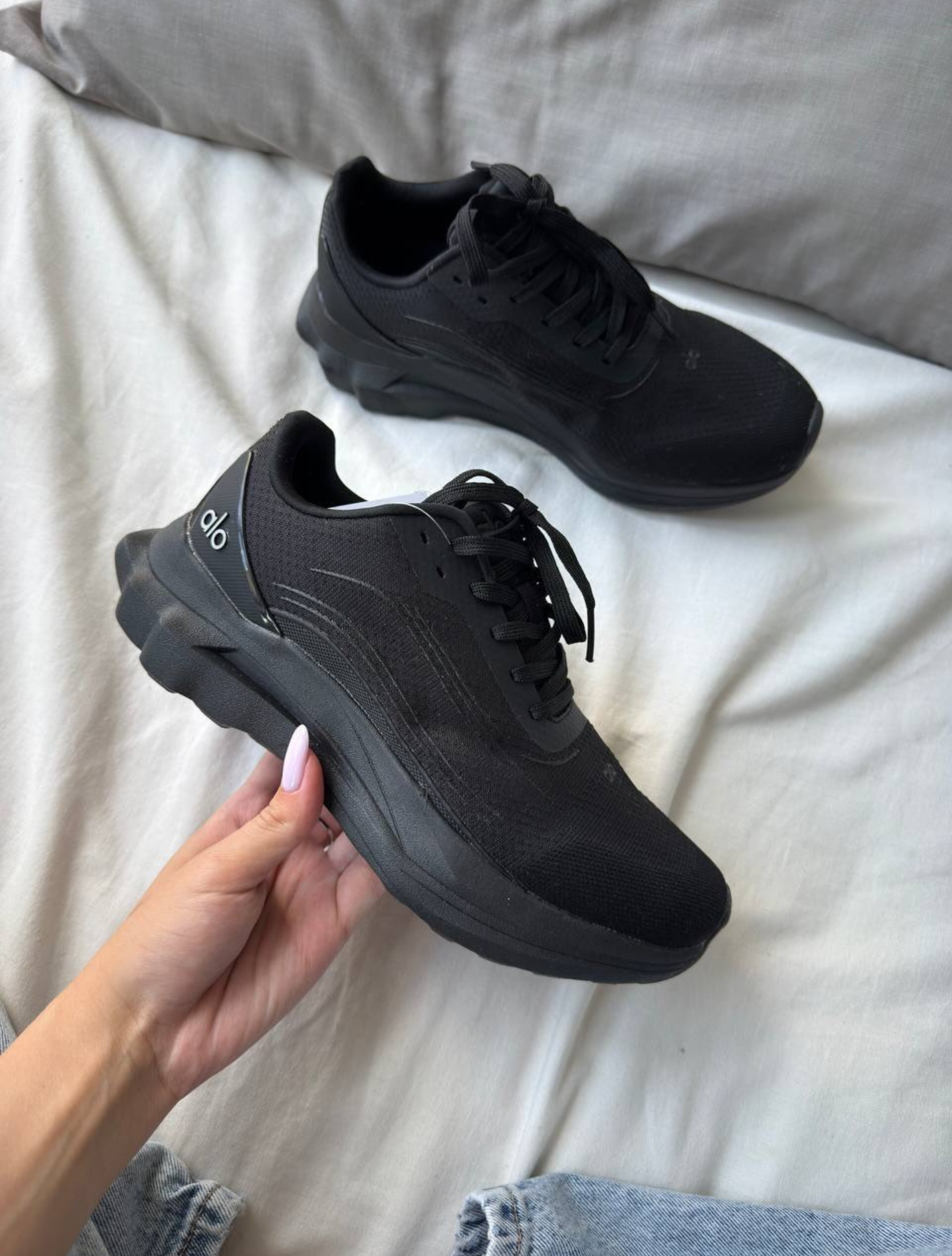 ALO RUNNER BLACK