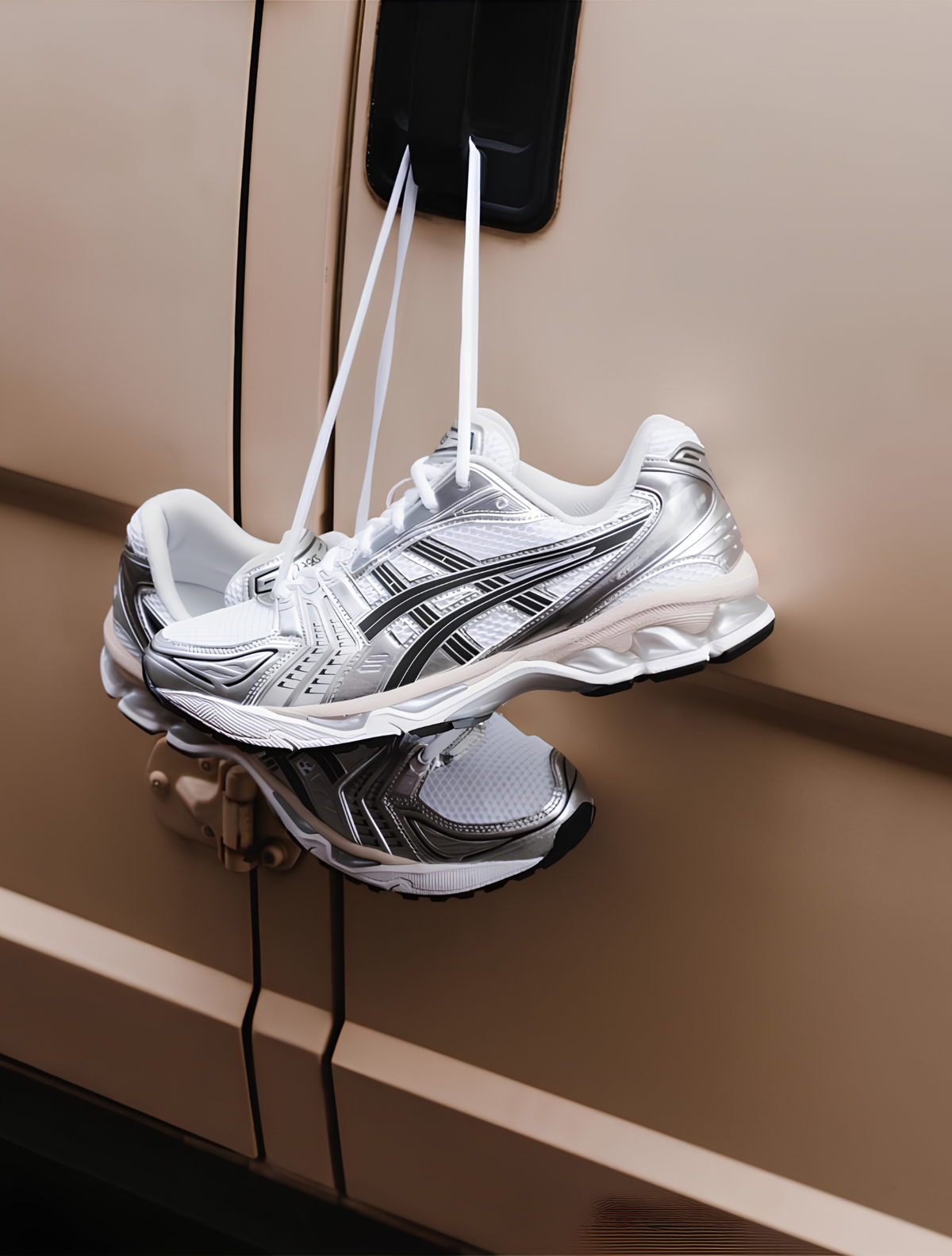 ASICS GEL KAYANO 14 GRAPHITE GREY