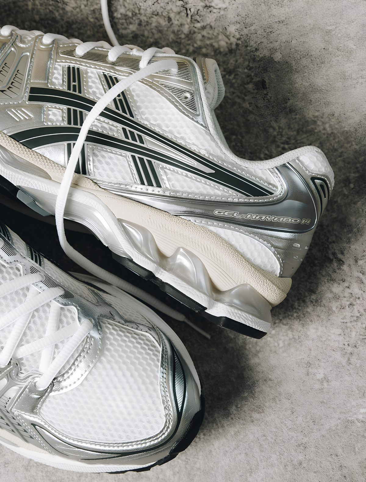 ASICS GEL KAYANO 14 GRAPHITE GREY