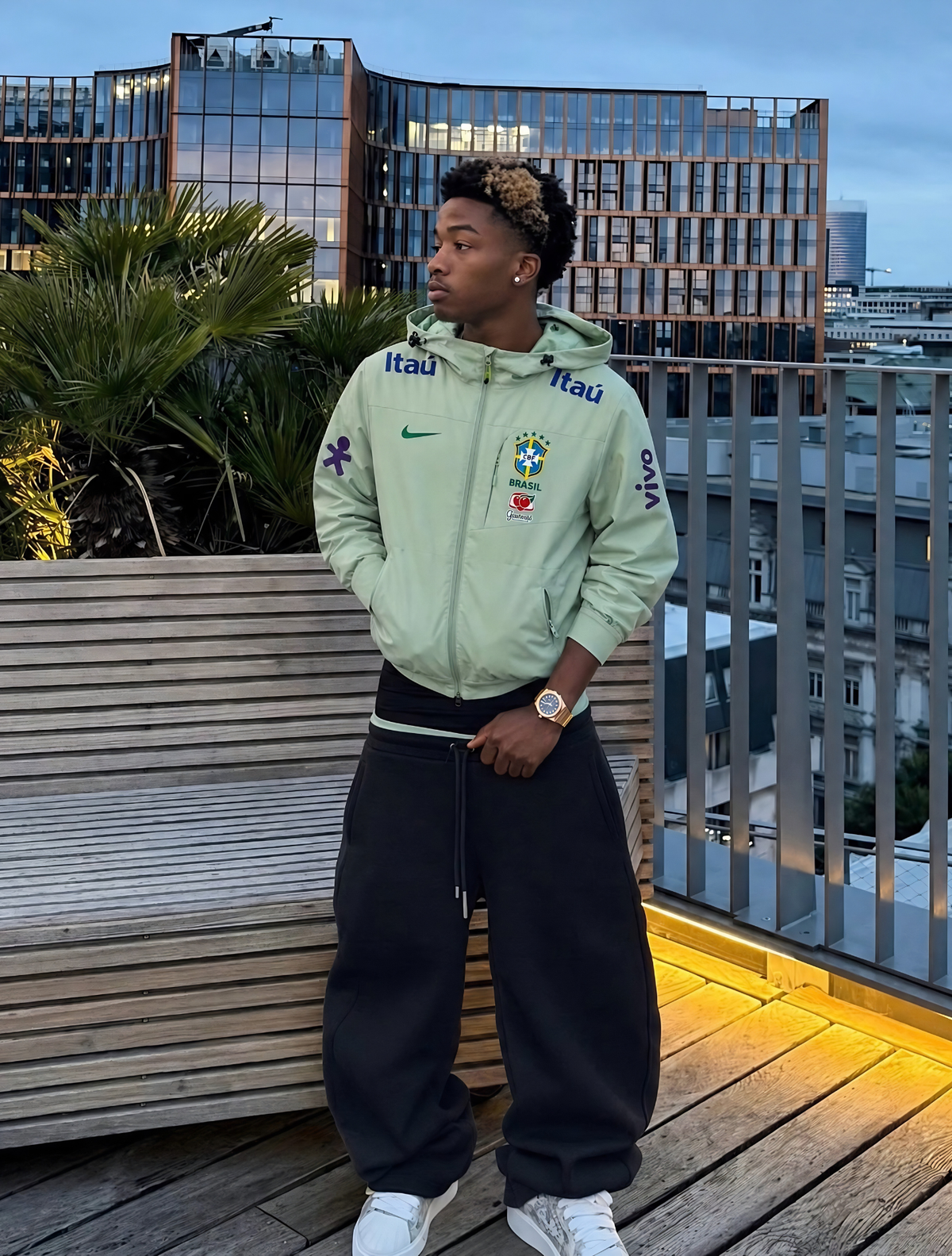NIKE BRAZIL WINDBREAKER JACKET GREEN