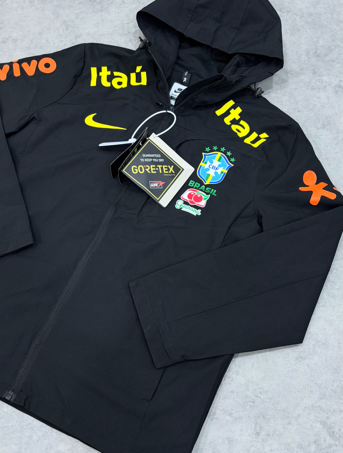 NIKE BRAZIL WINDBREAKER JACKET BLACK