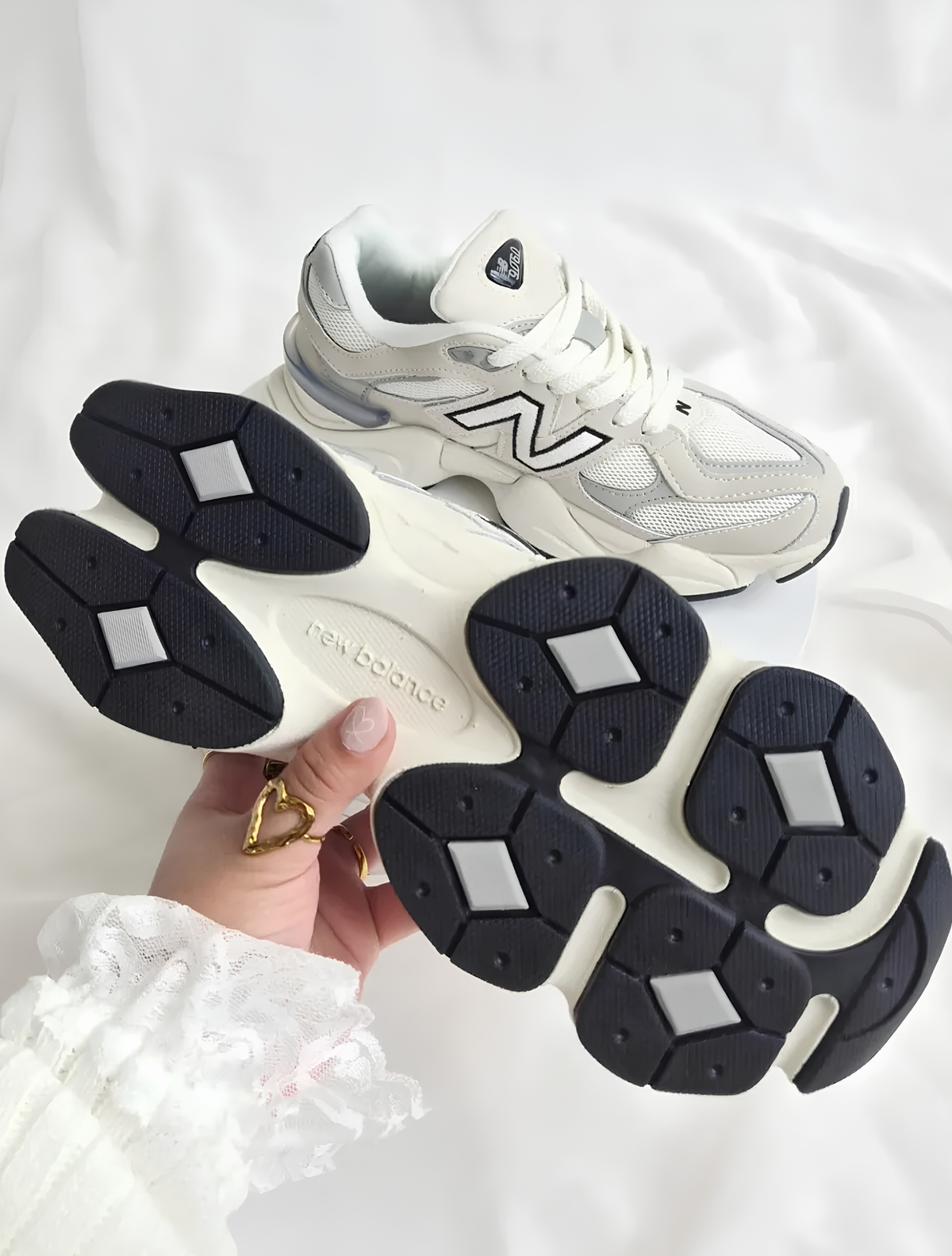 NEW BALANCE 9060 SEA SALT RAINCLOUD