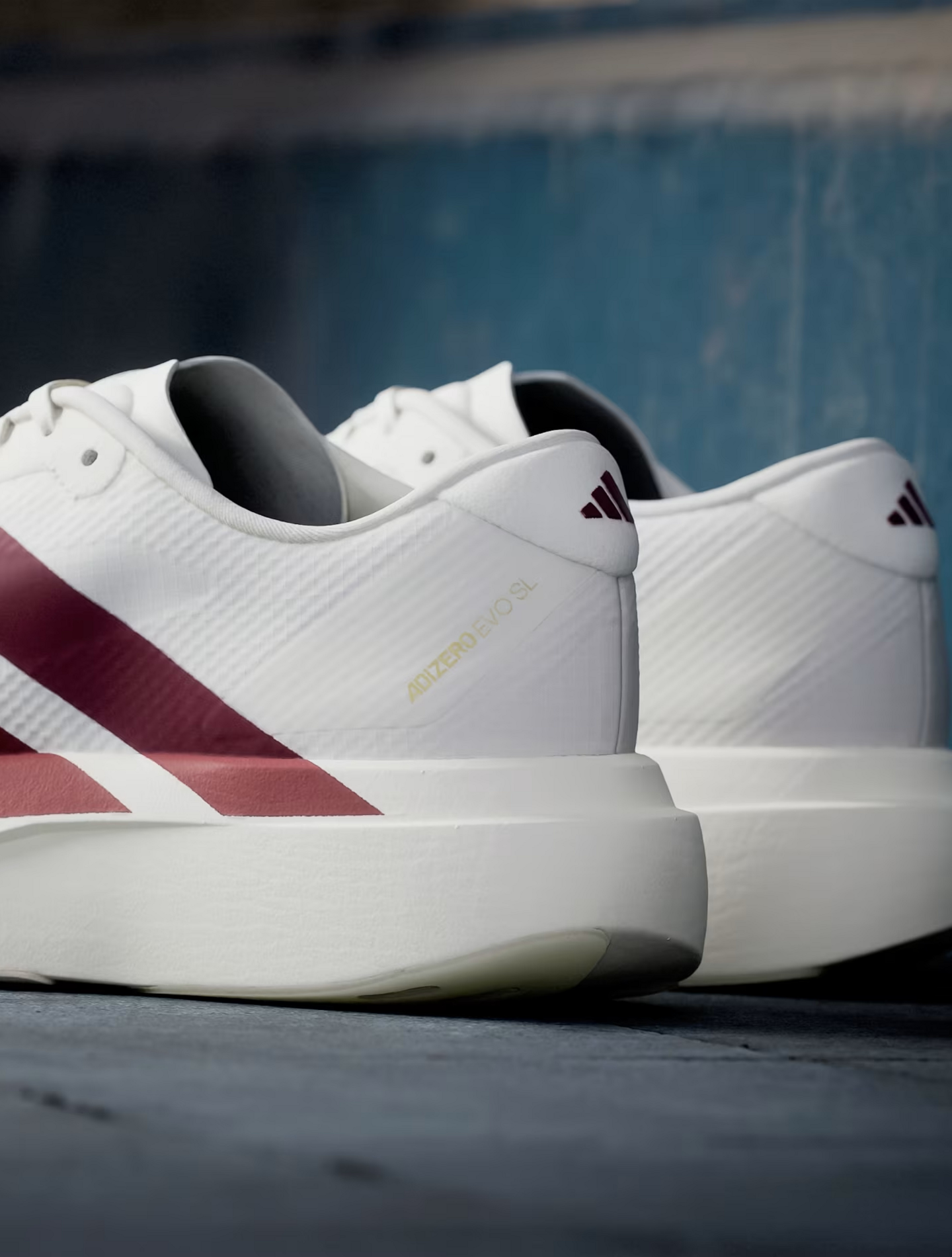 ADIDAS ADIZERO EVO SL