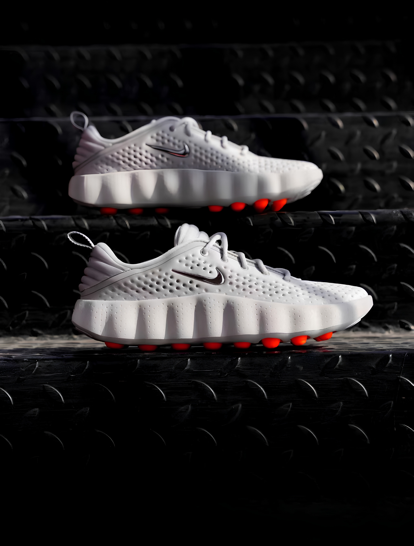 NIKE MIND 002 LIGHT SMOKE GREY