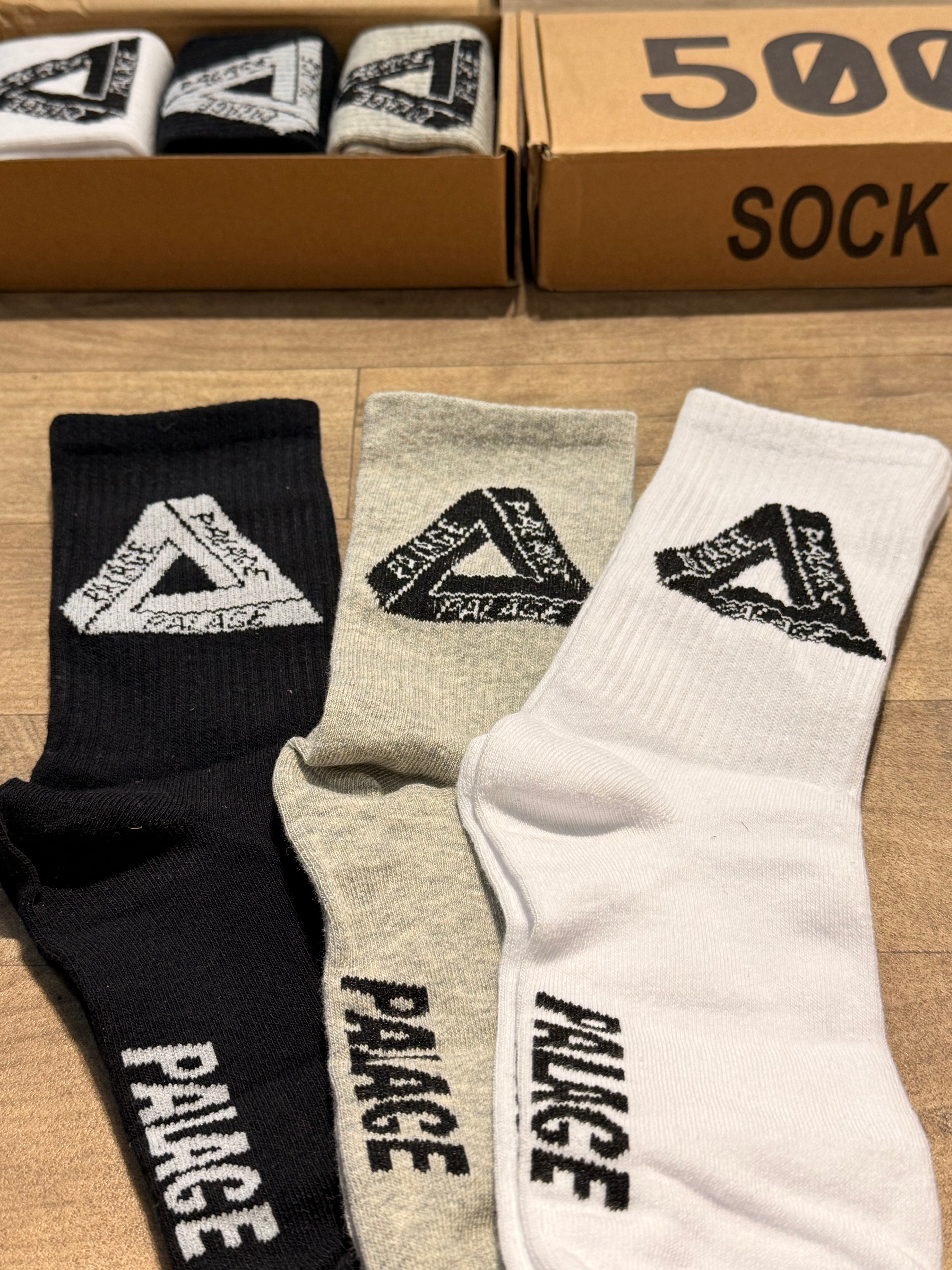 SOCKS LOGO PALACE