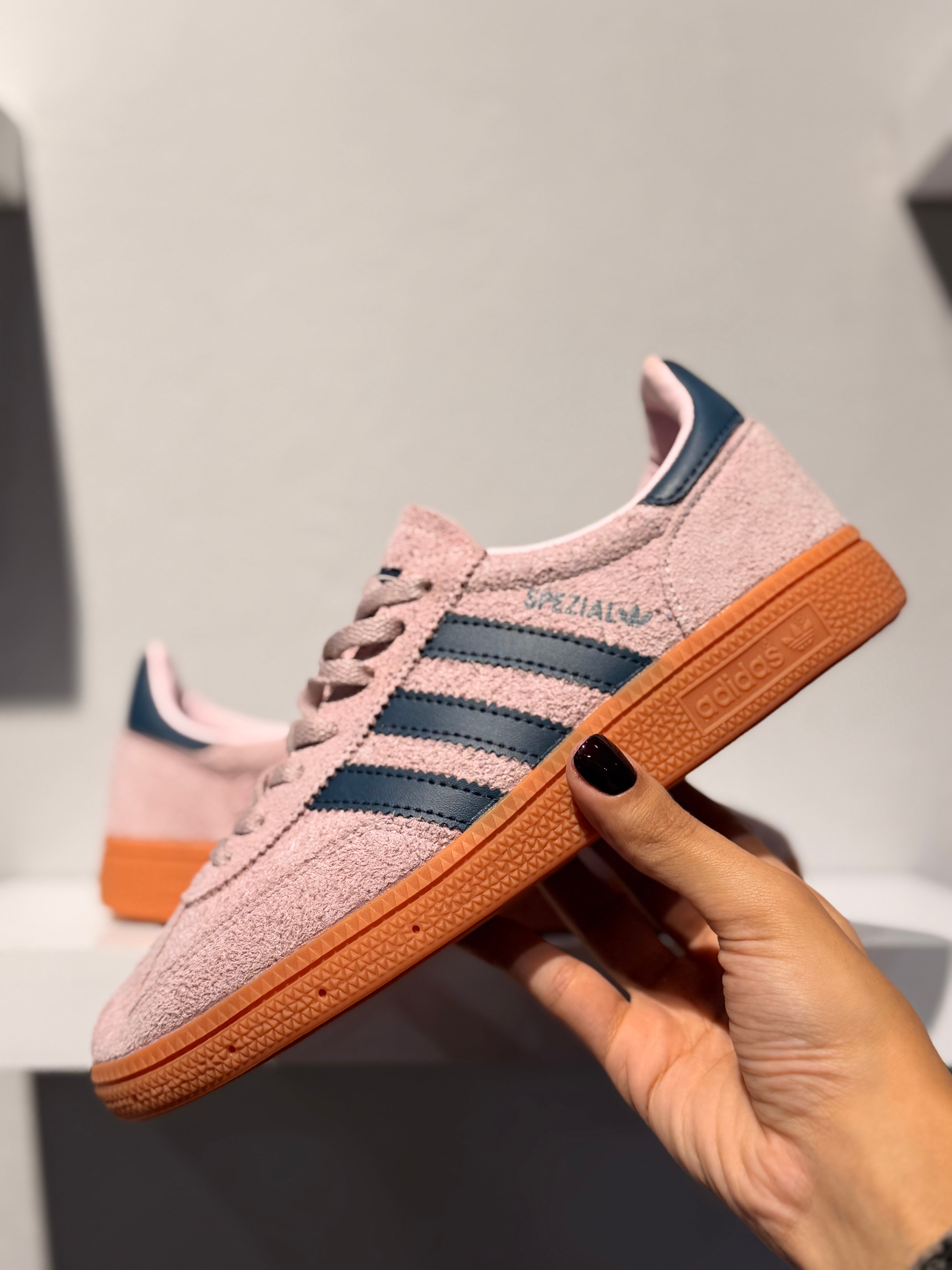 SPEZIAL CLEAR PINK ARCTIC