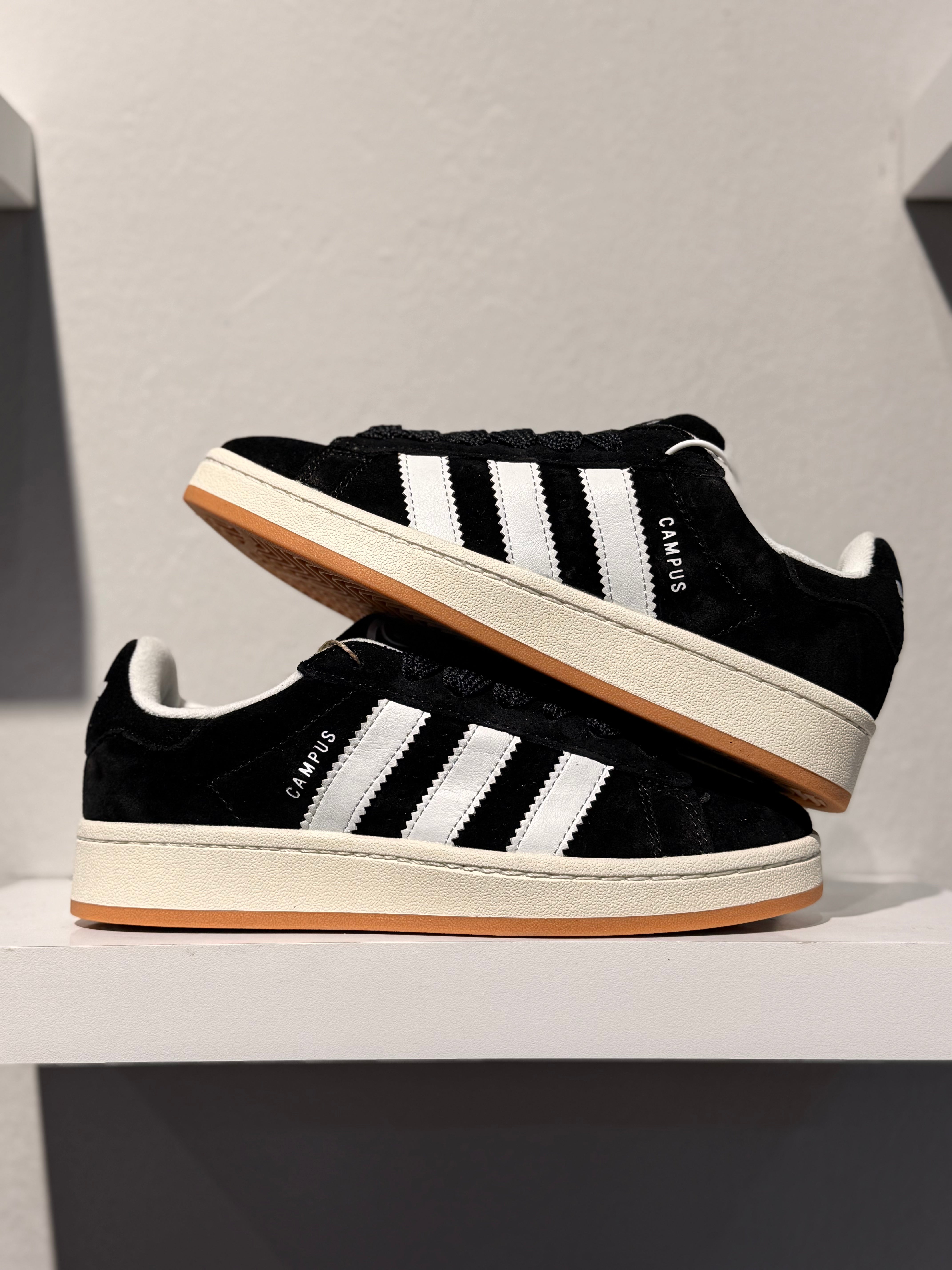 ADIDAS CAMPUS 00S BLACK X WHITE