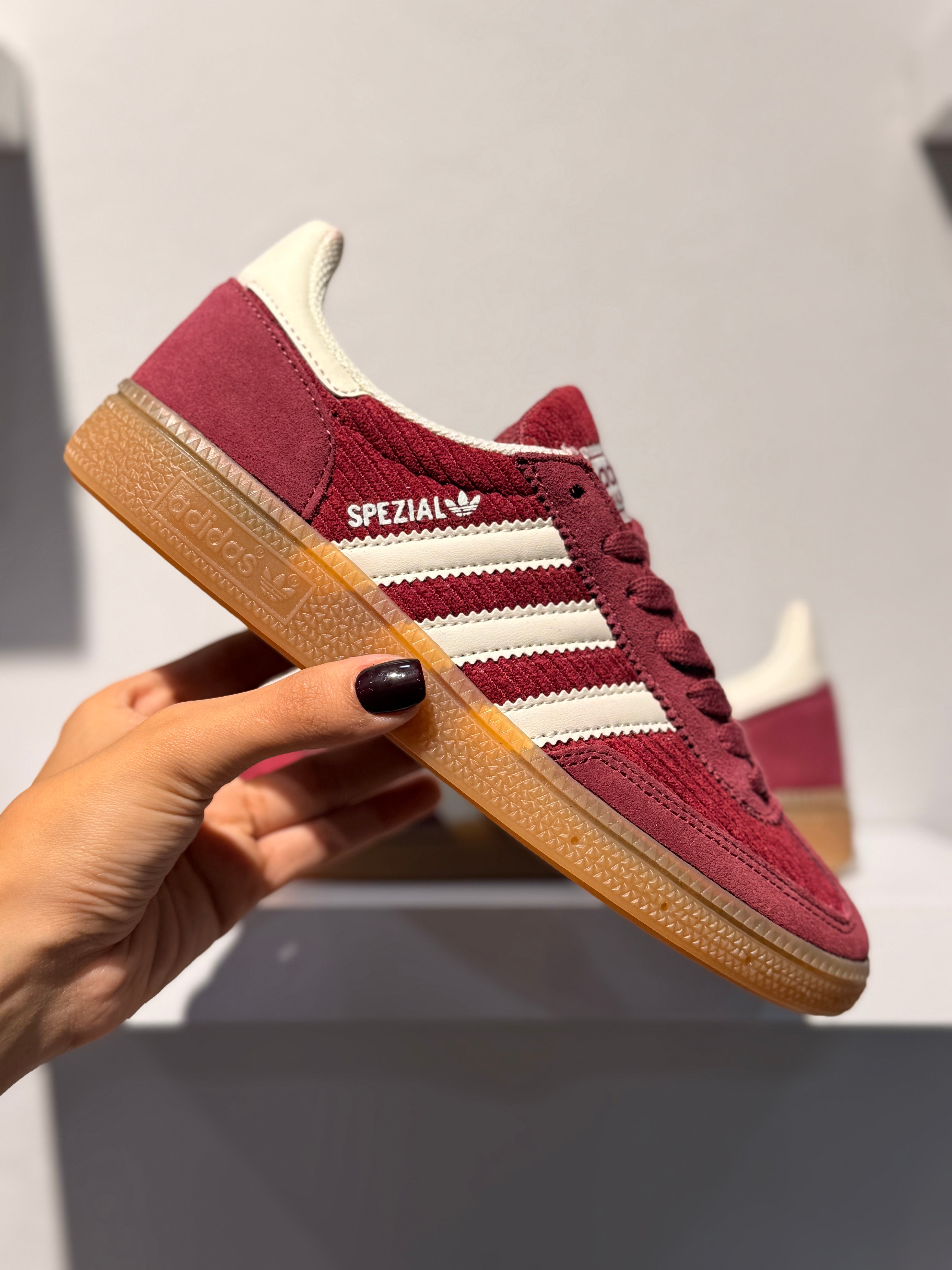 SPEZIAL SHADOW RED