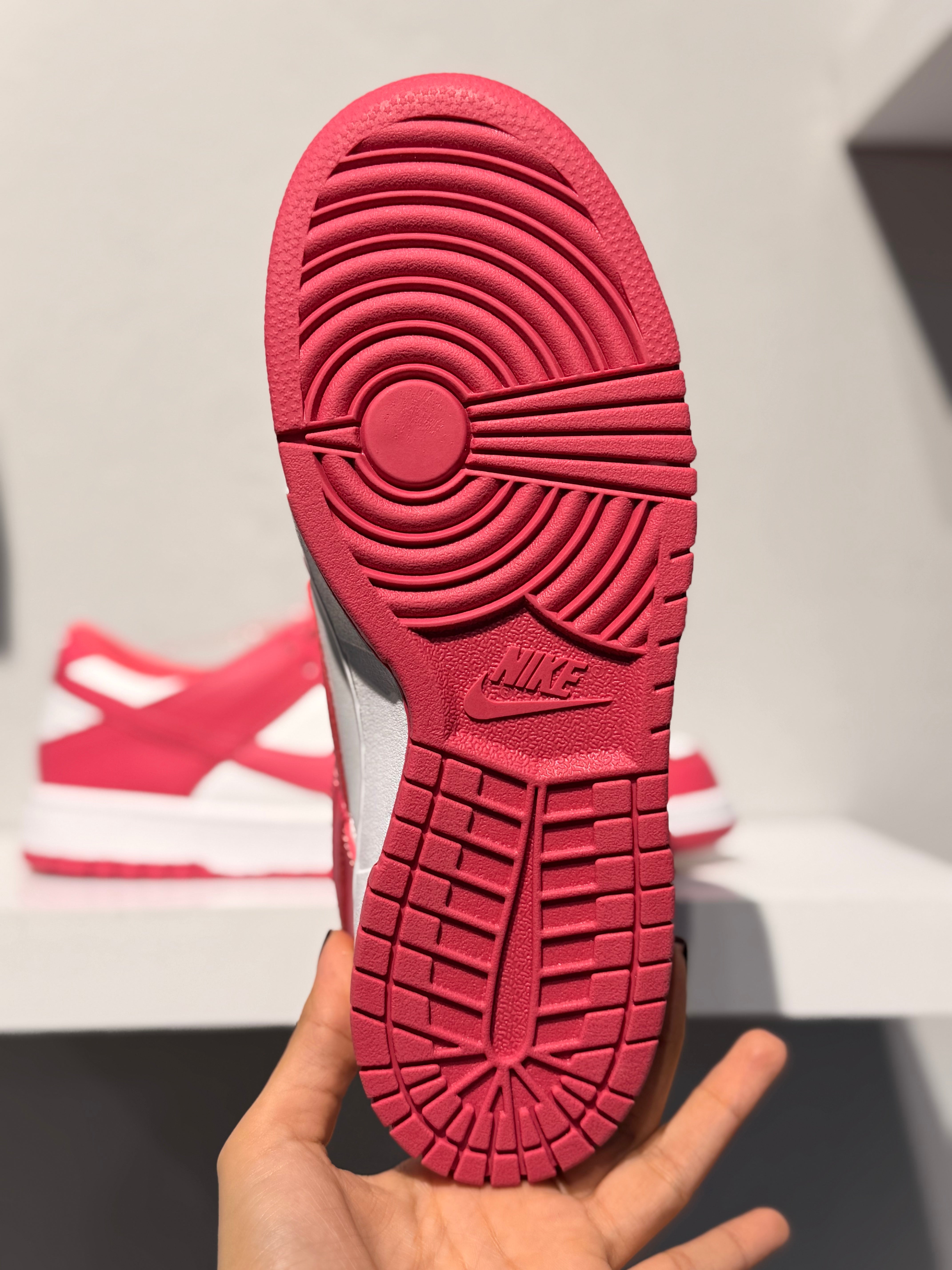 NIKE DUNK LOW NEXT NATURE ASTER PINK