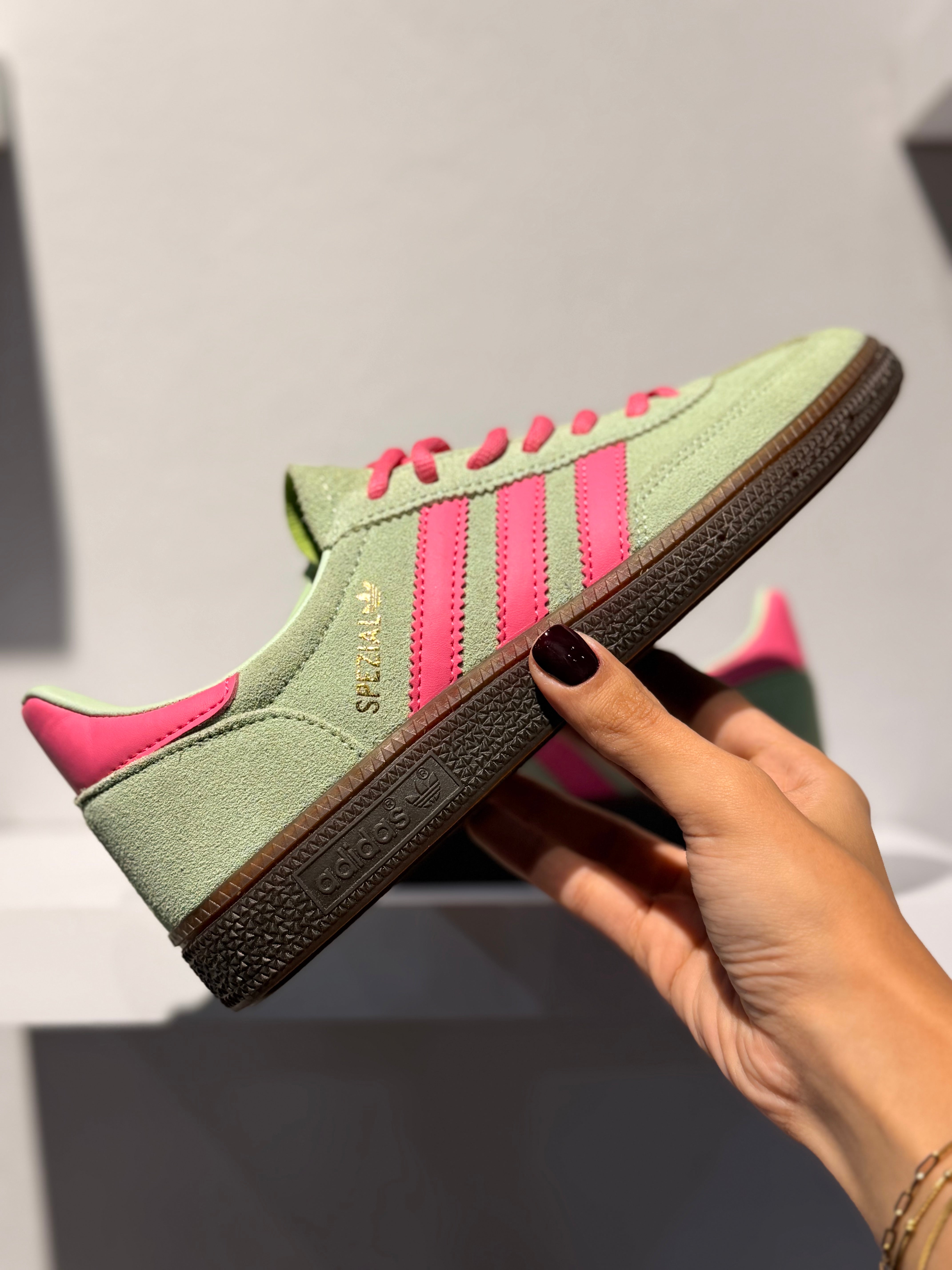 ADIDAS HANDBALL SPEZIAL GREEN LUCID PINK