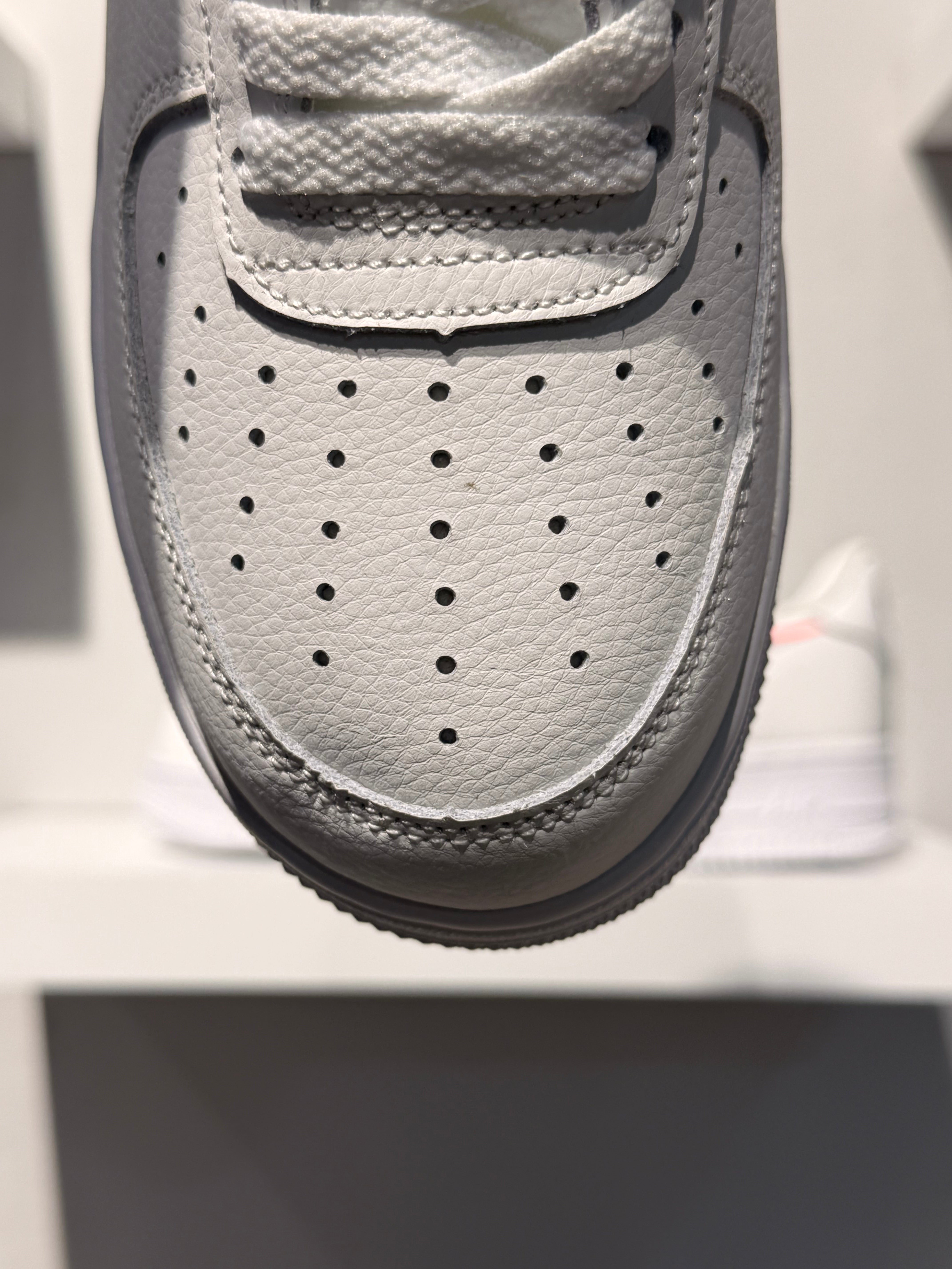 NIKE AIR FORCE 1 LOW 07 QUADRUPLE SWOOSH WHITE