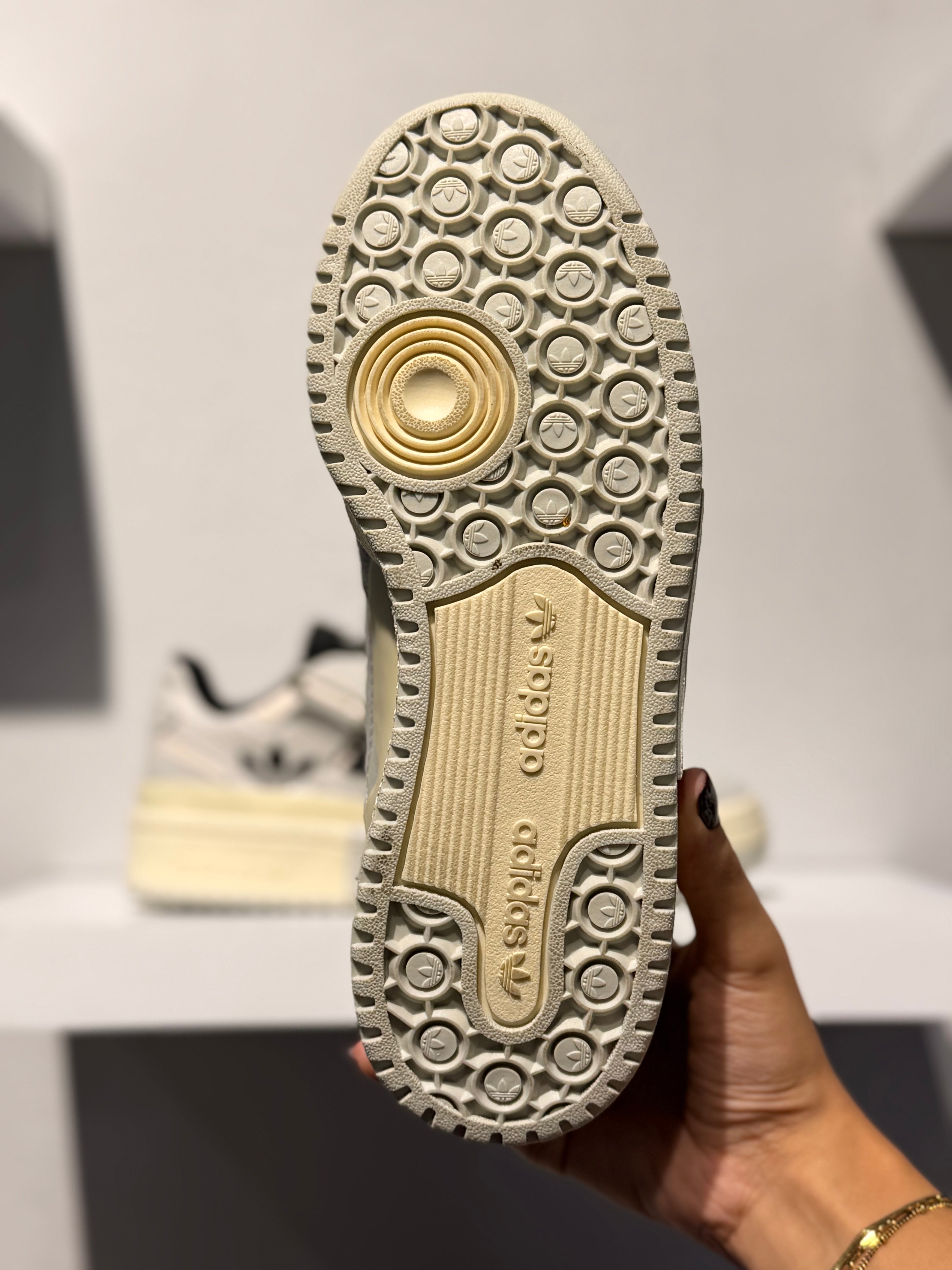 ADIDAS FORUM LOW