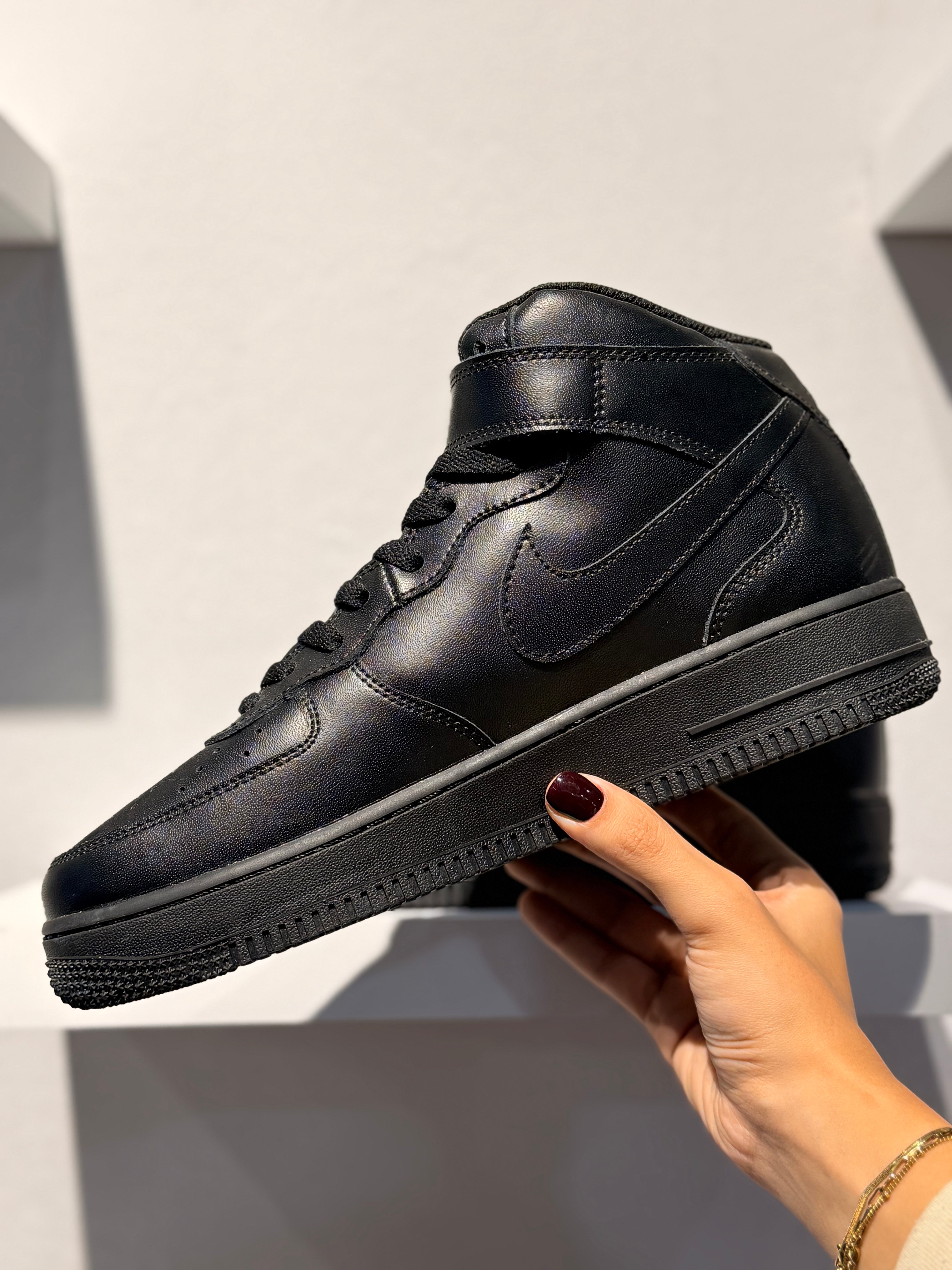NIKE AIR FORCE 1 HIGH TRIPLE BLACK