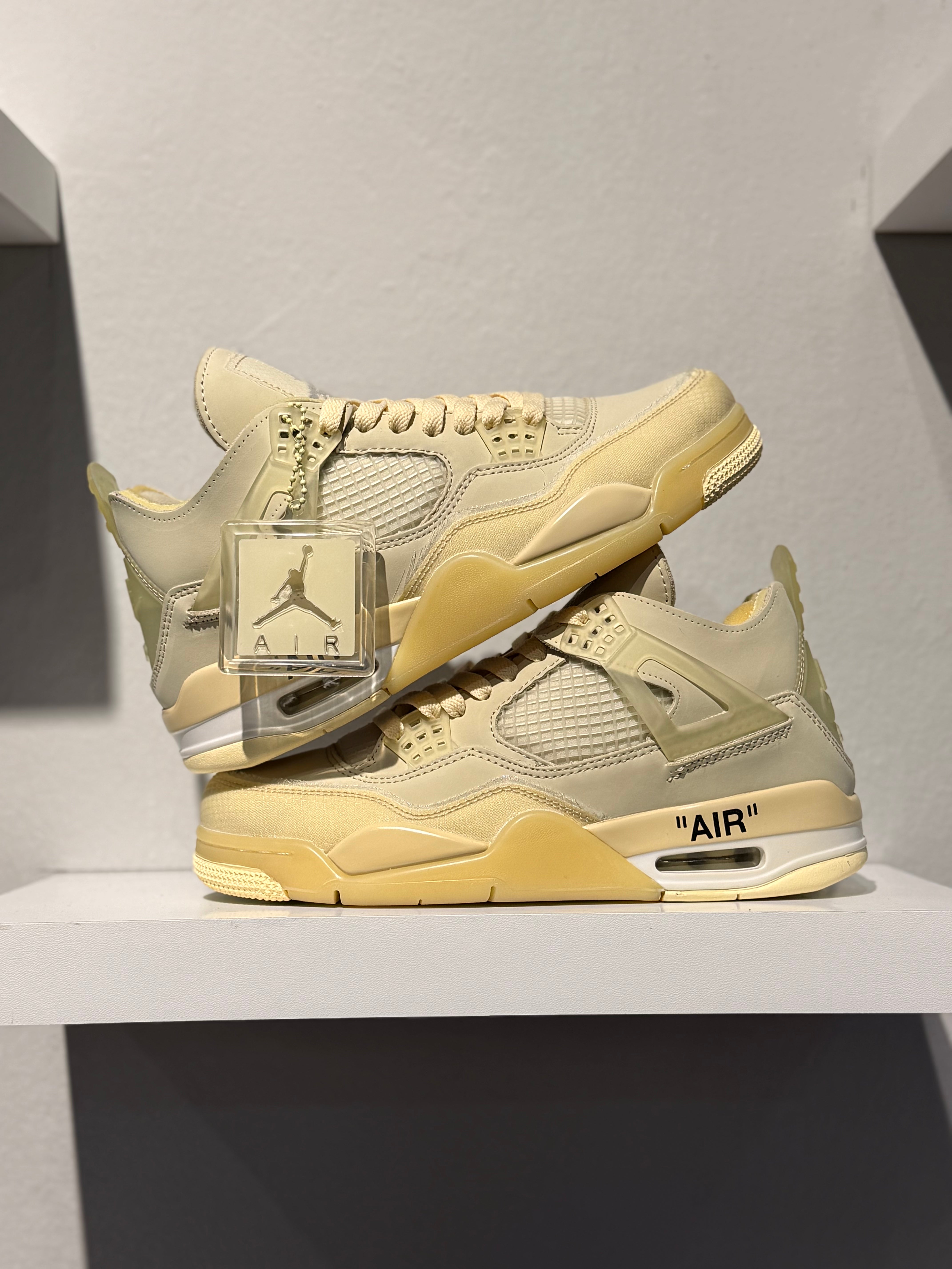 JORDAN 4 OFF WHITE