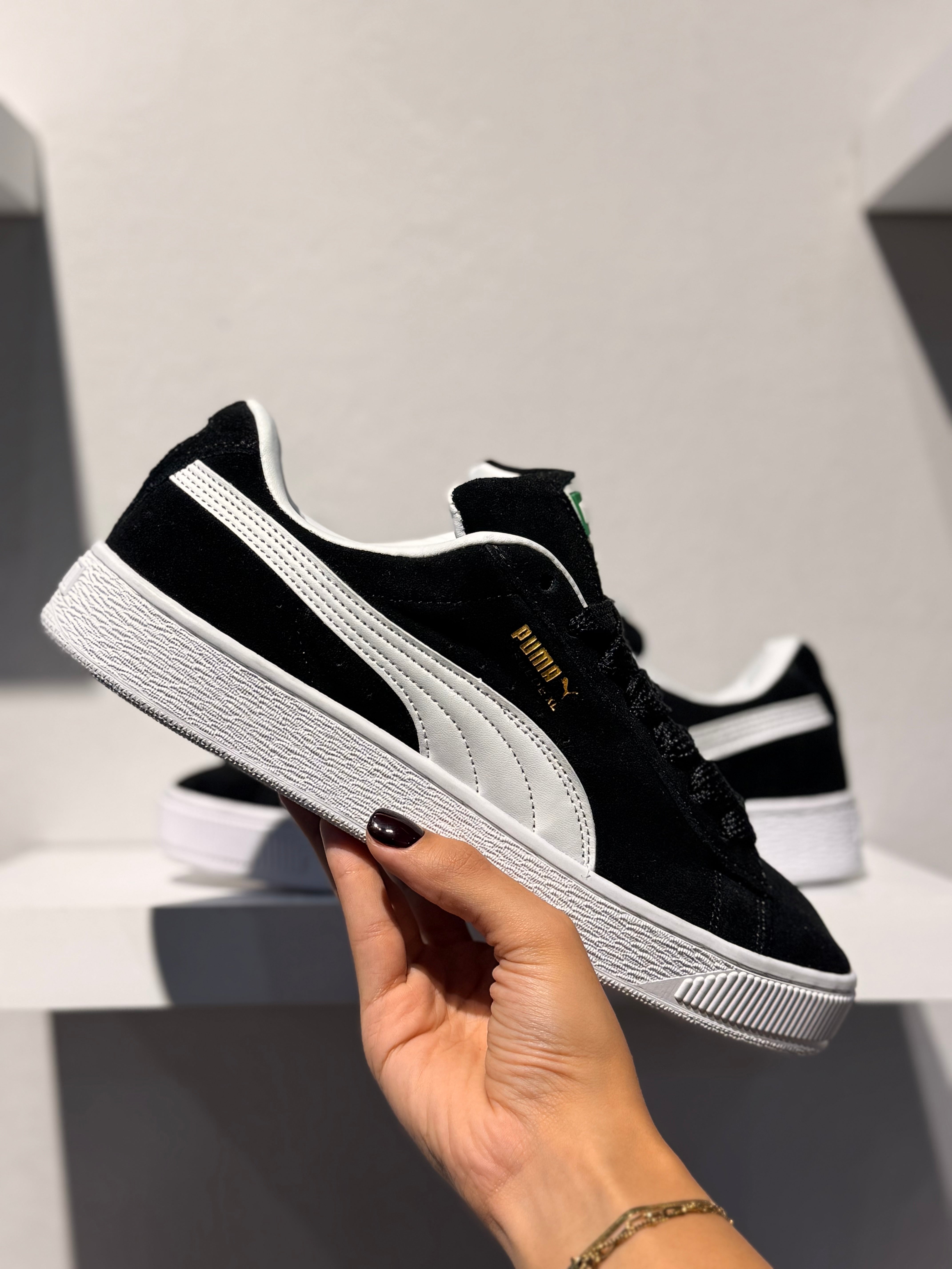 PUMA SUEDE XL BLACK X WHITE