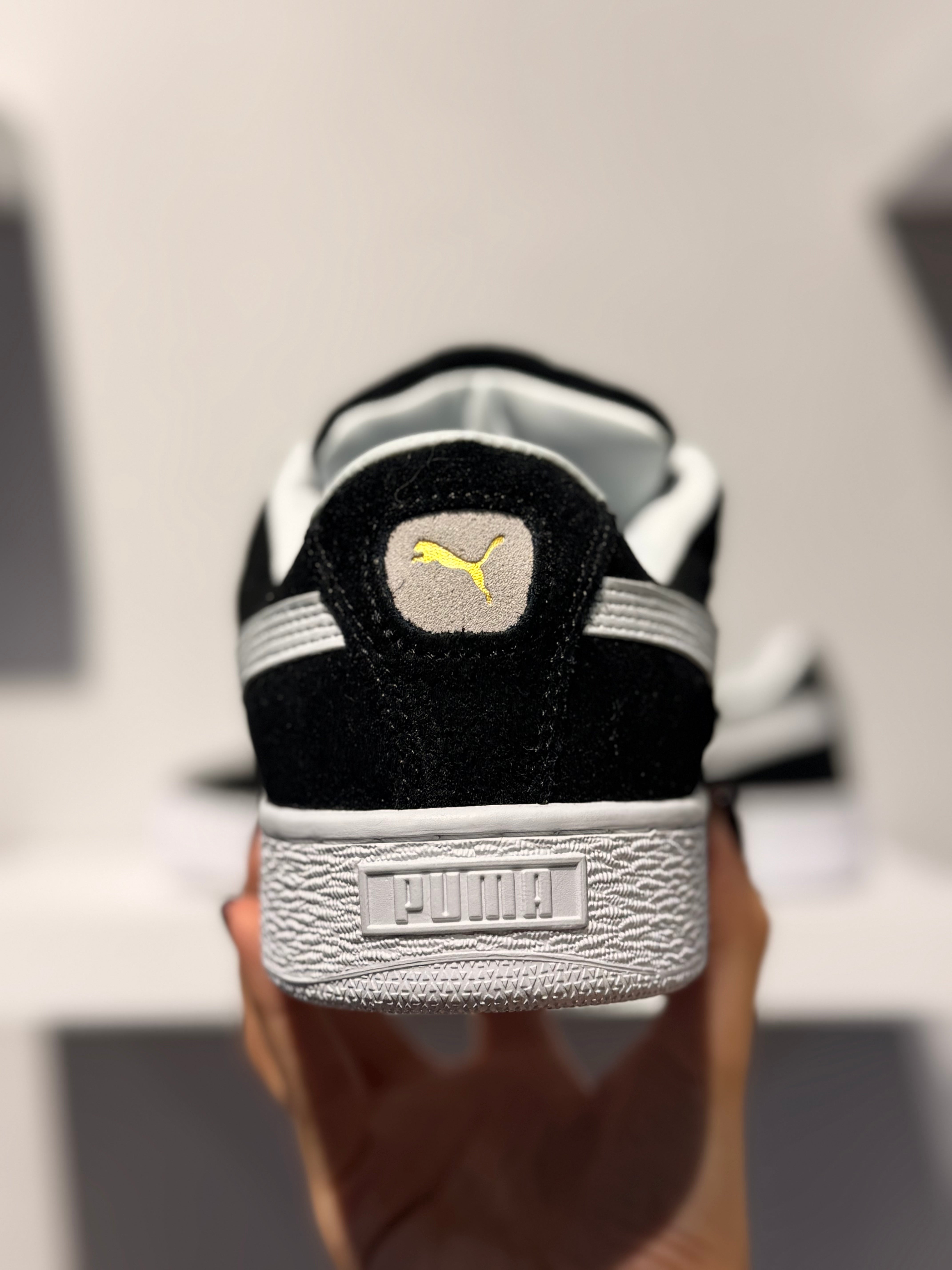 PUMA SUEDE XL BLACK X WHITE