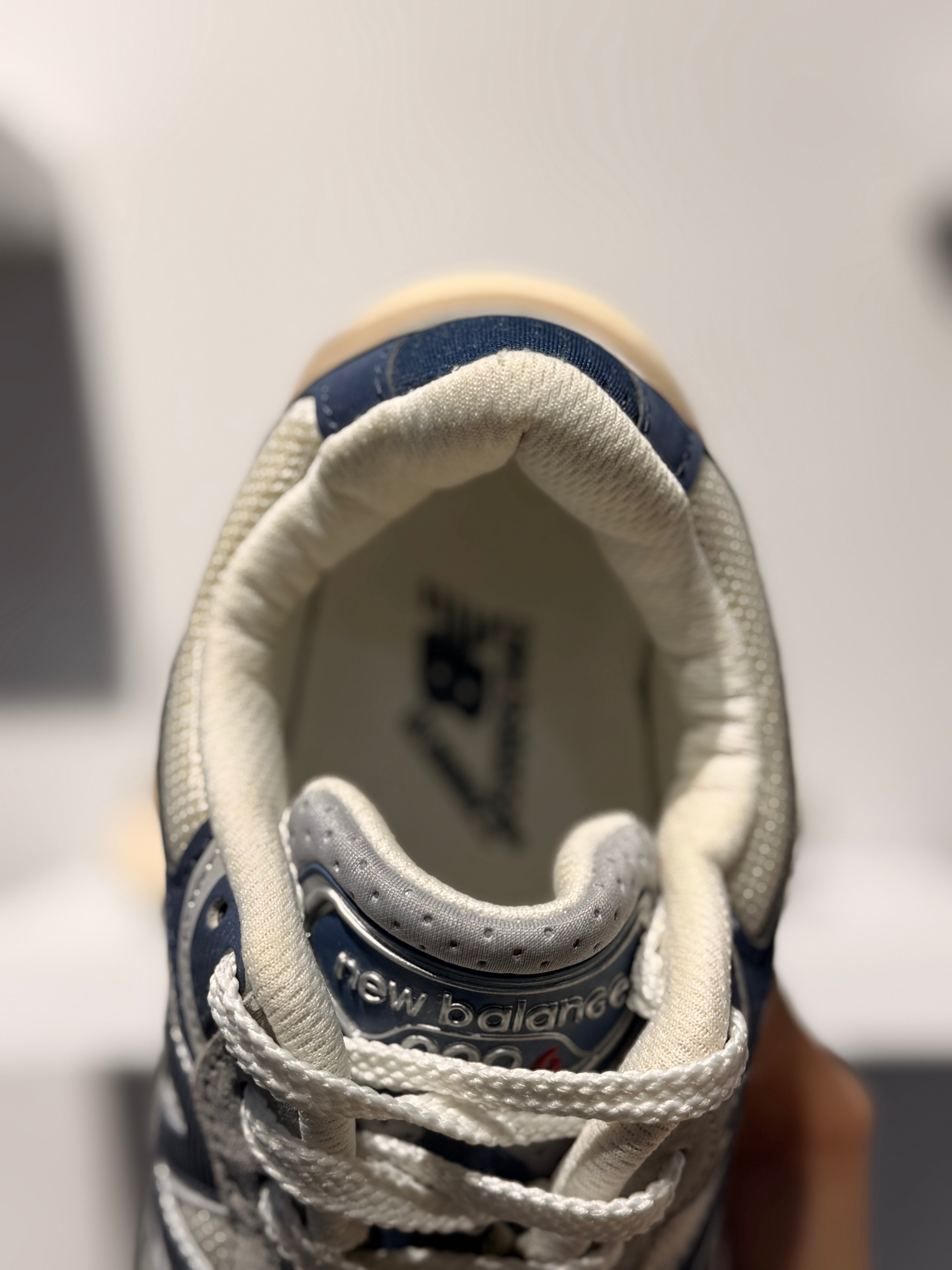 NEW BALANCE 990V6 GREY NAVY