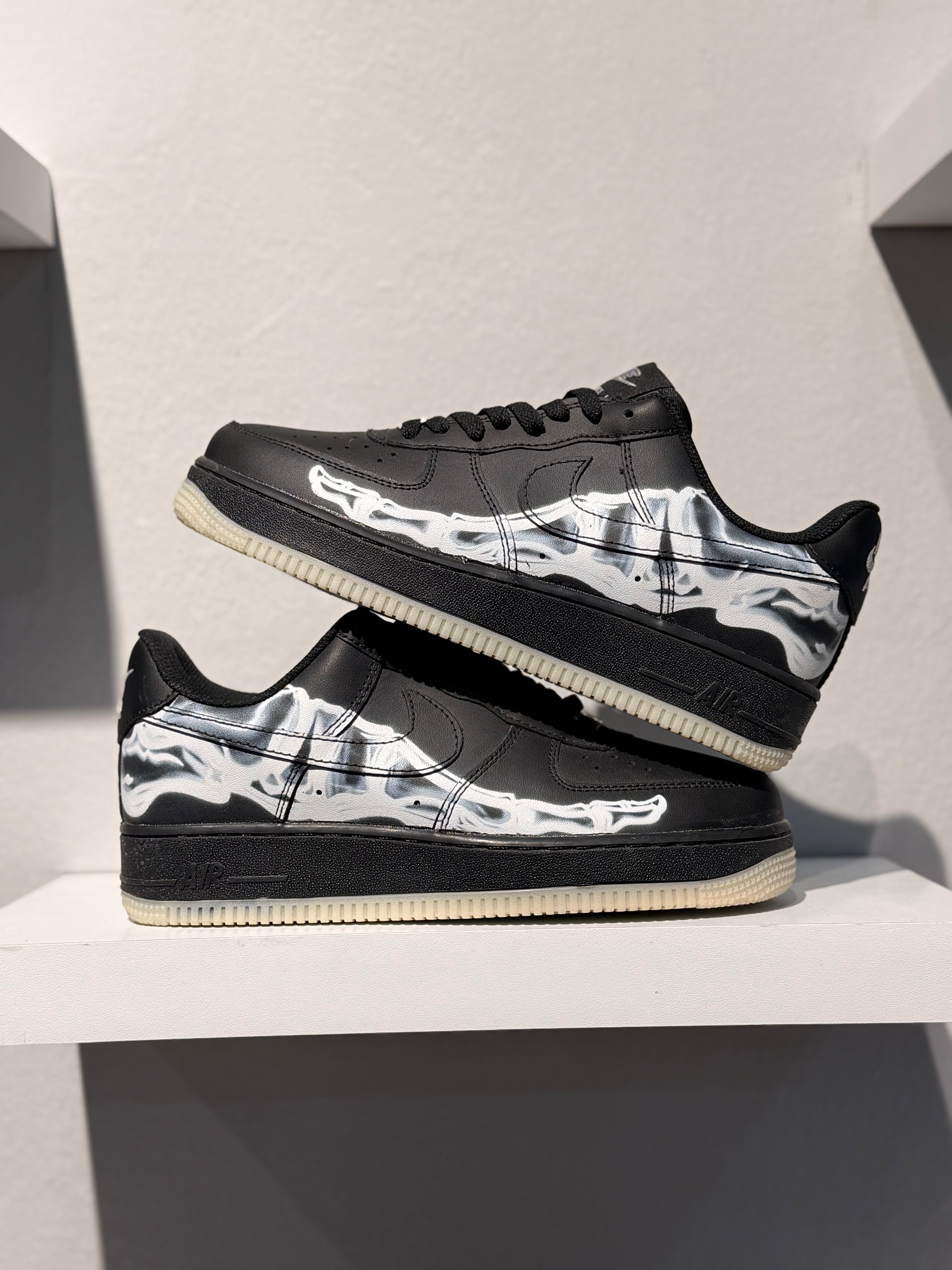 NIKE AIR FORCE SKELETON