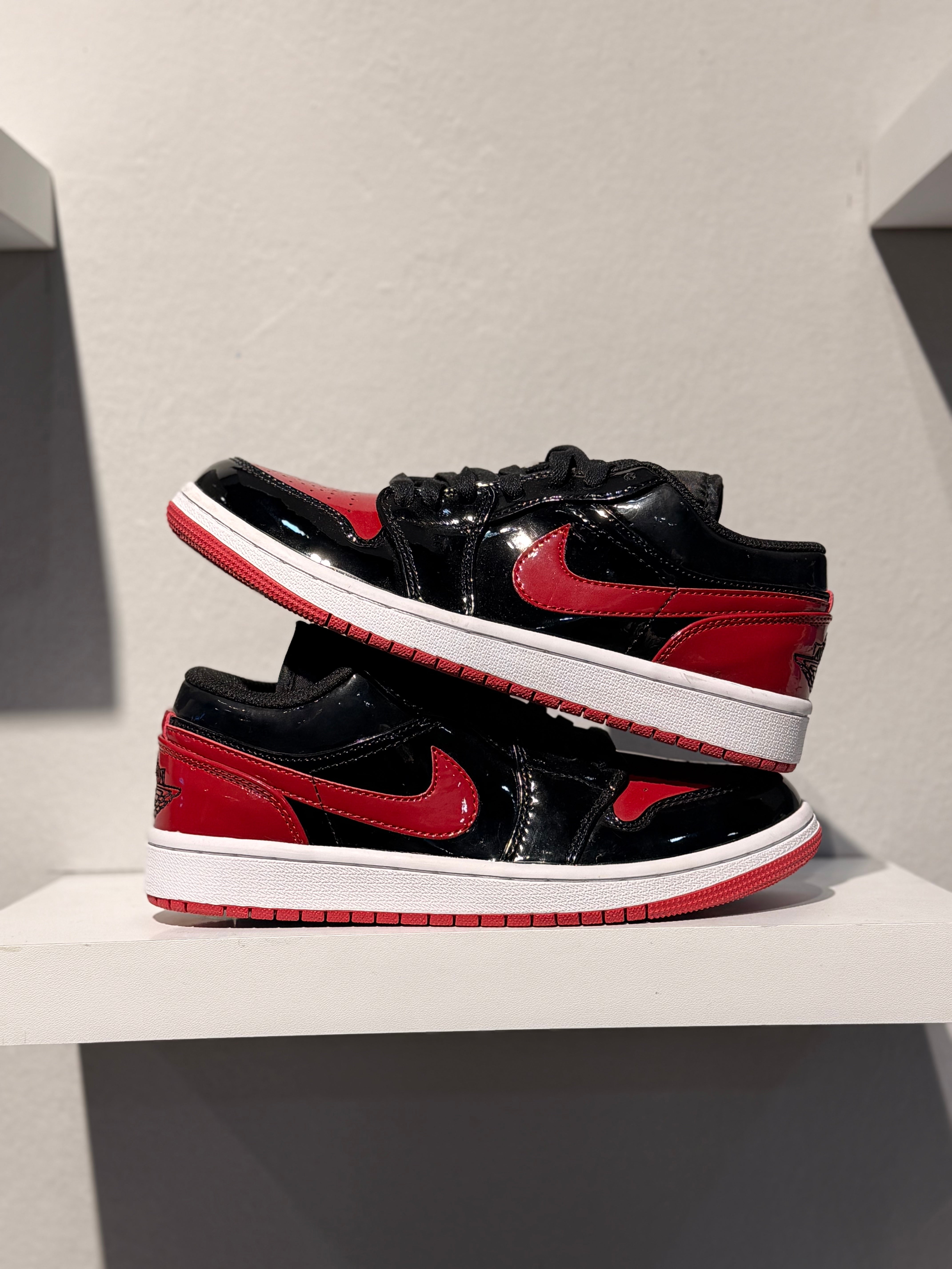 JORDAN 1 LOW PATENT BRED