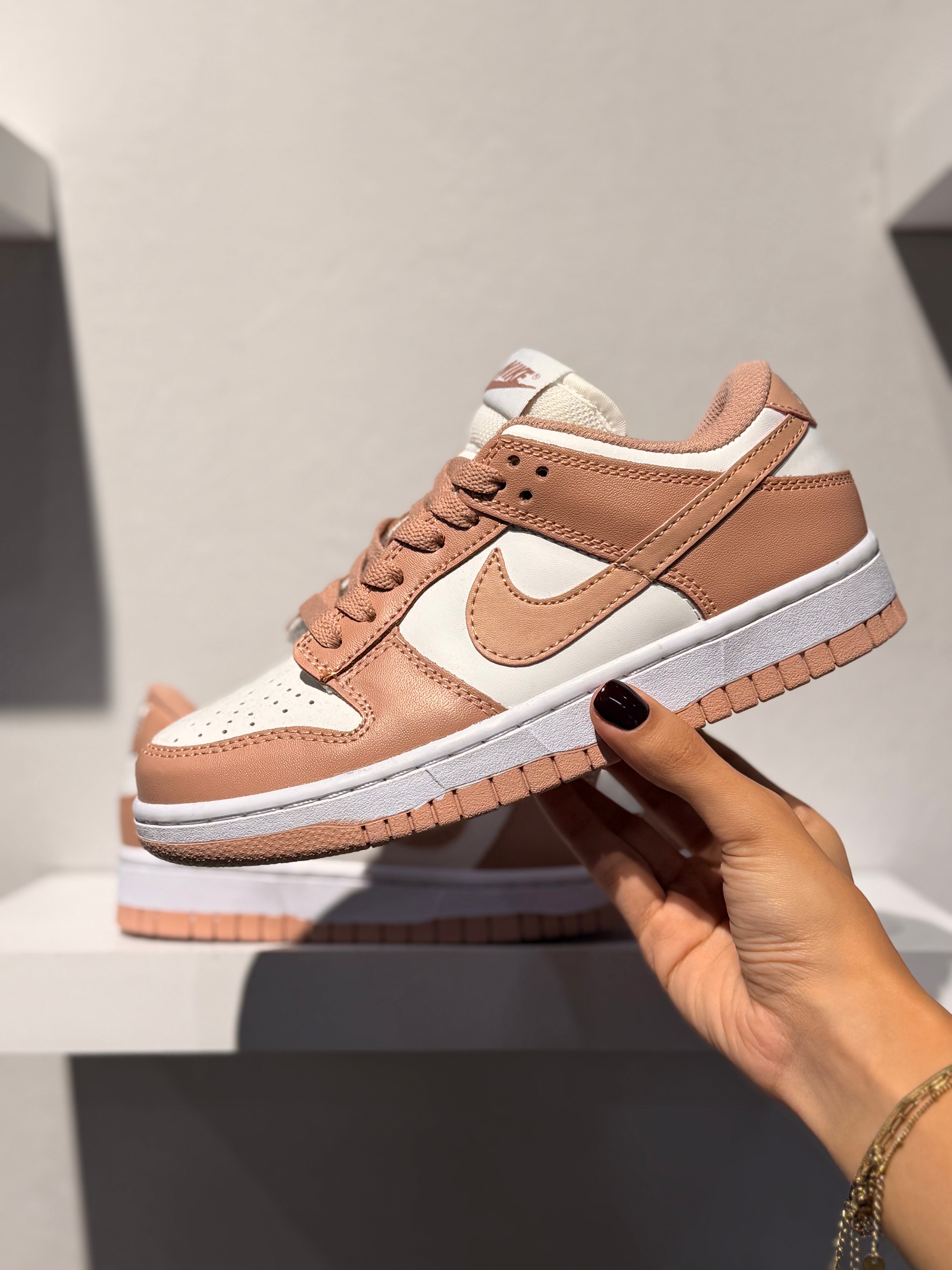 NIKE DUNK LOW ROSE WHISPER