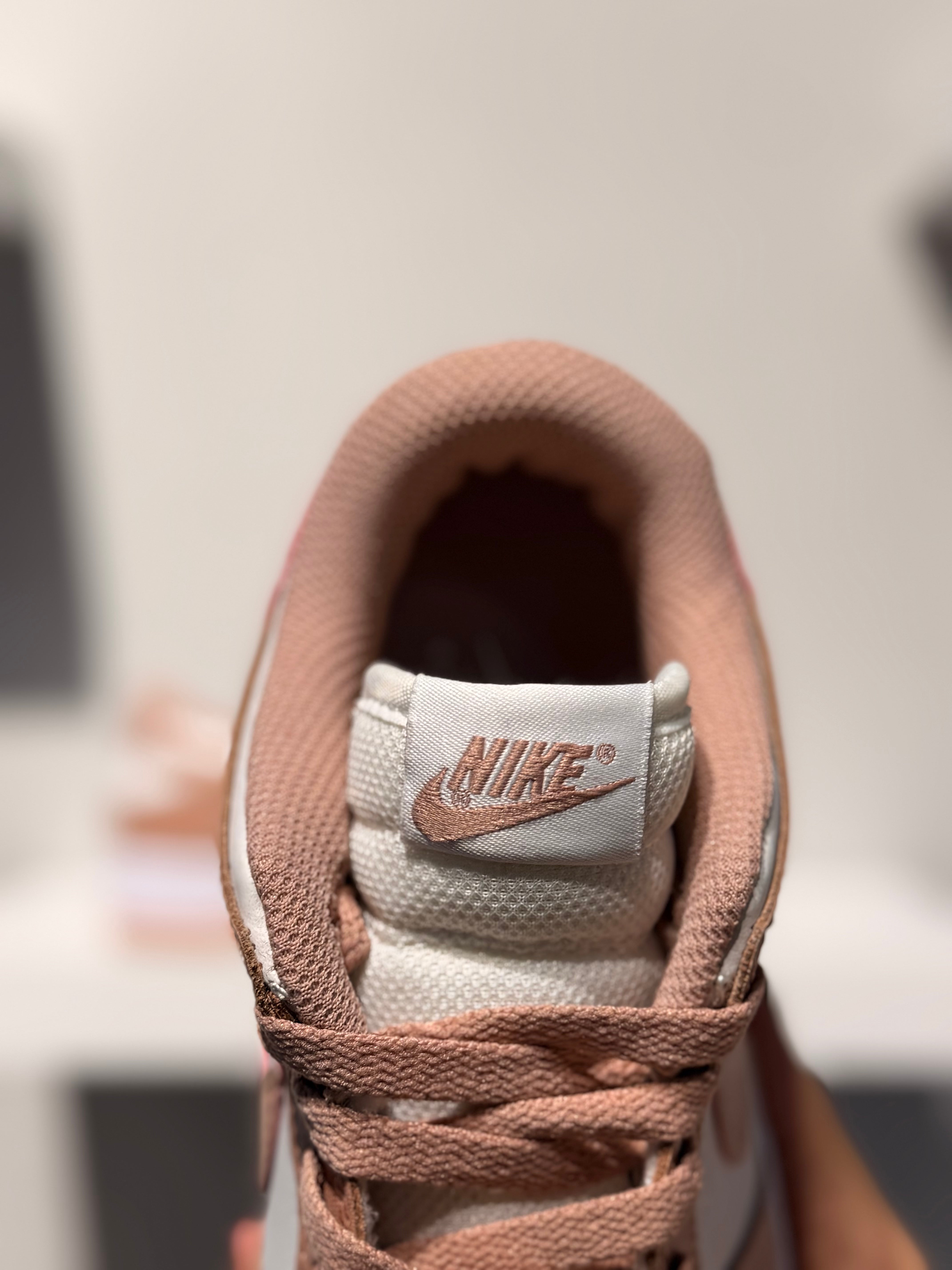 NIKE DUNK LOW ROSE WHISPER