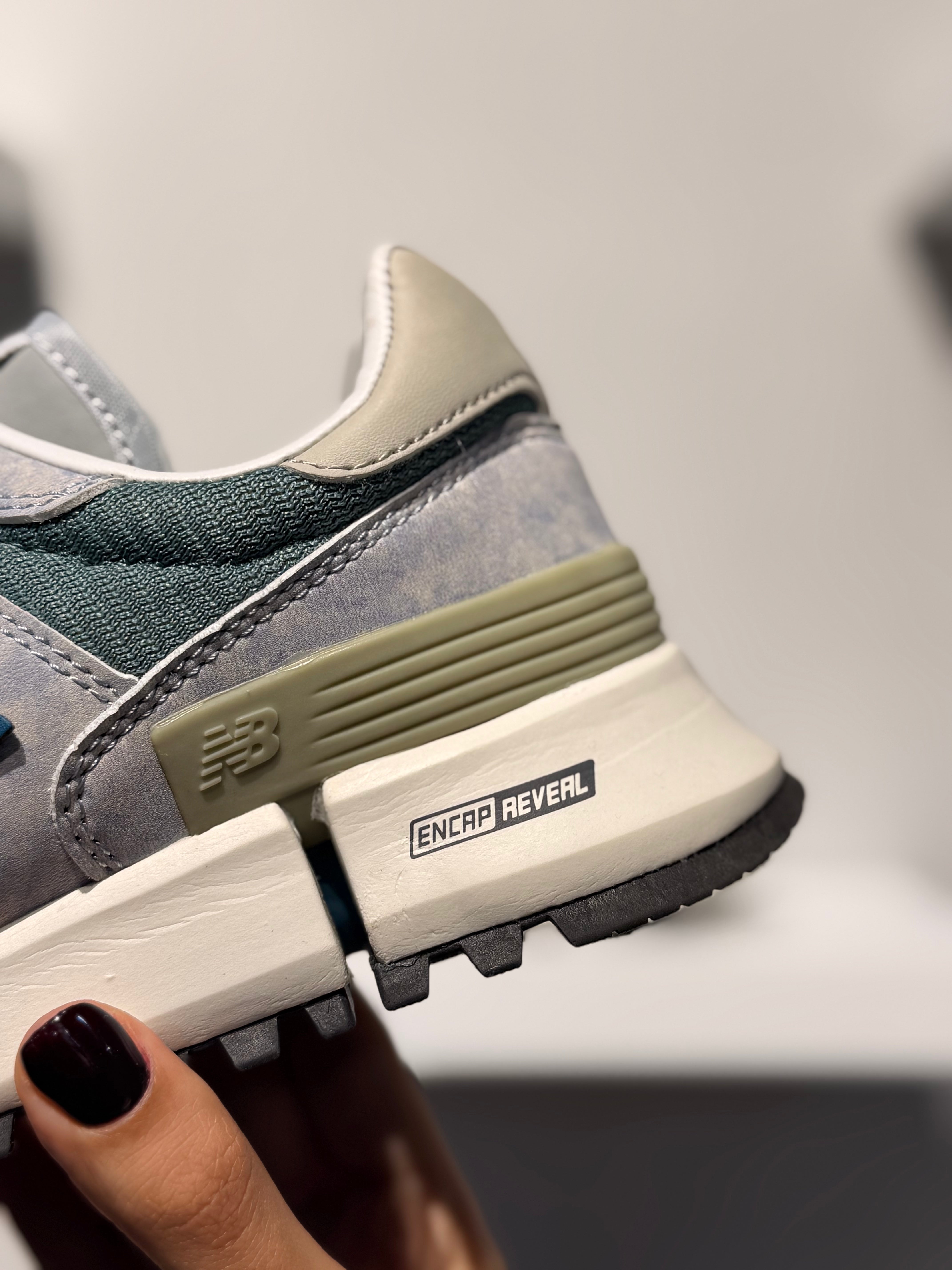 New Balance RC 1300