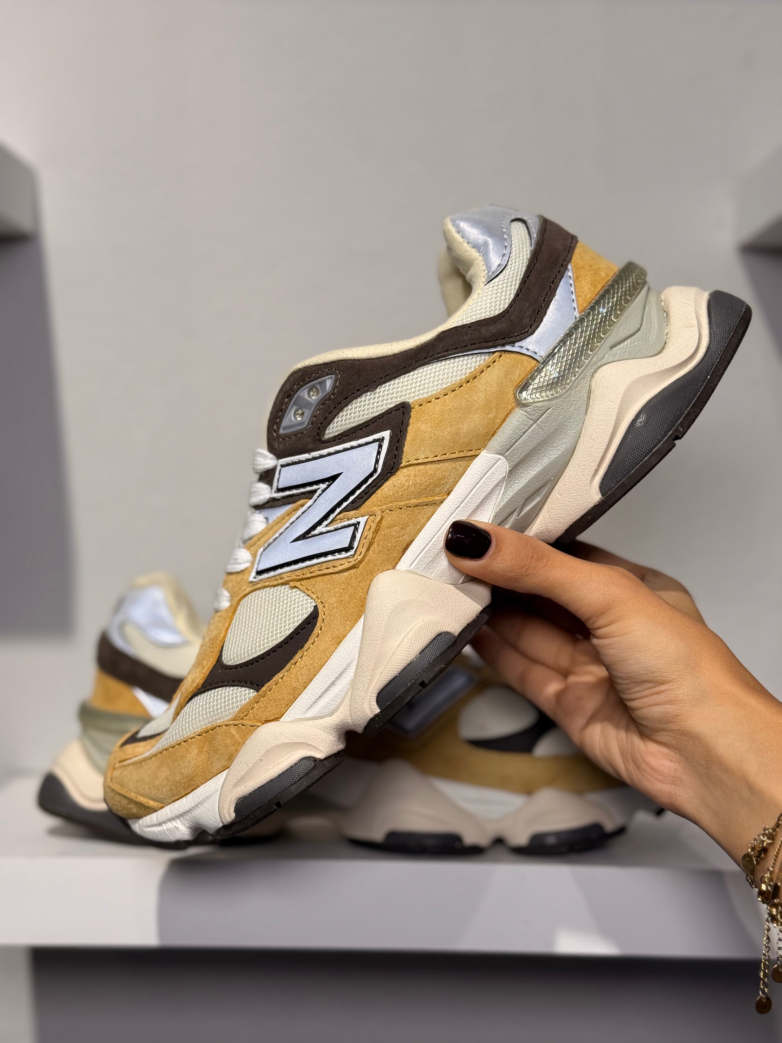 NEW BALANCE 9060 WORKWEAR