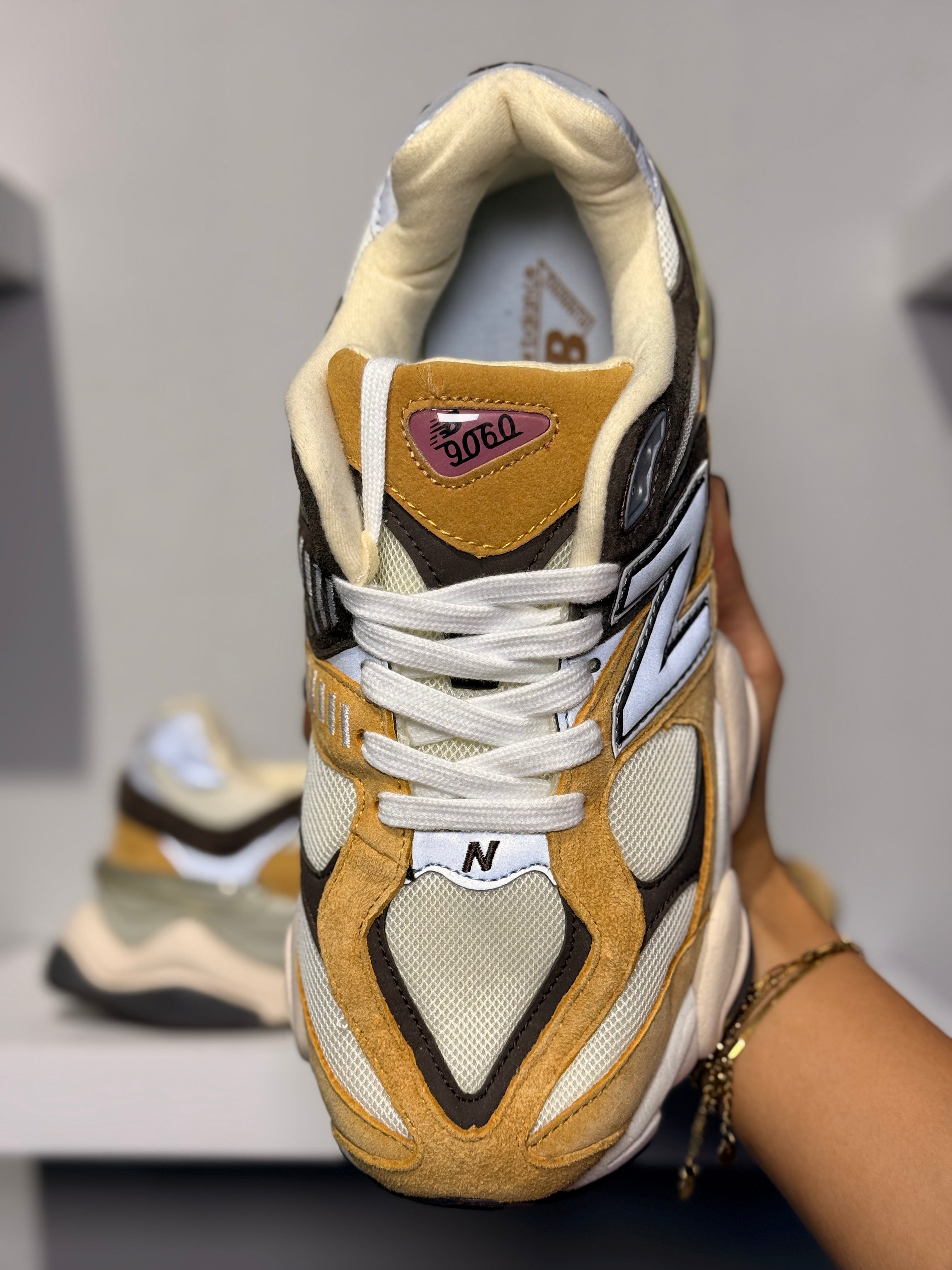 NEW BALANCE 9060 WORKWEAR