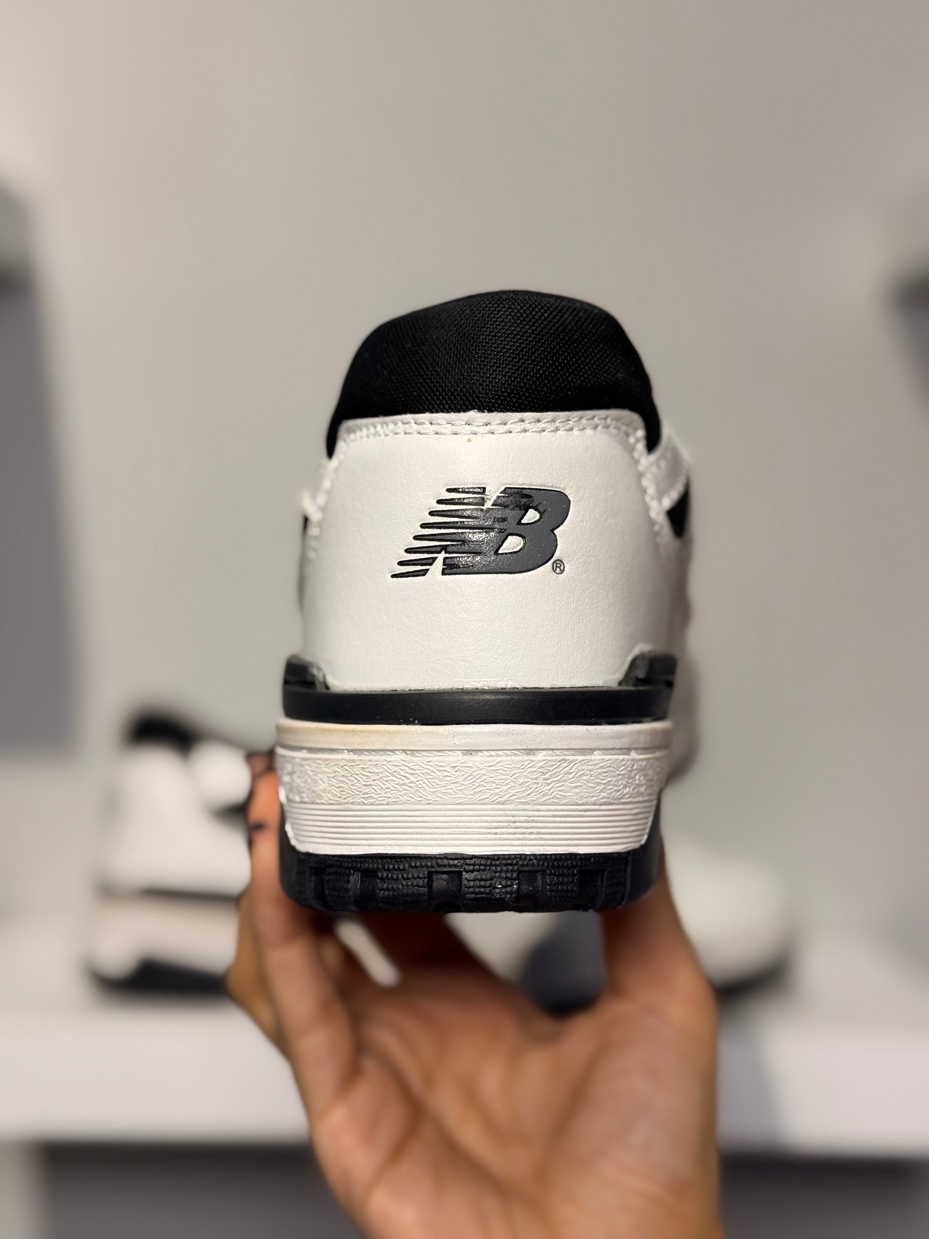 New Balance 550 BLACK/WHITE
