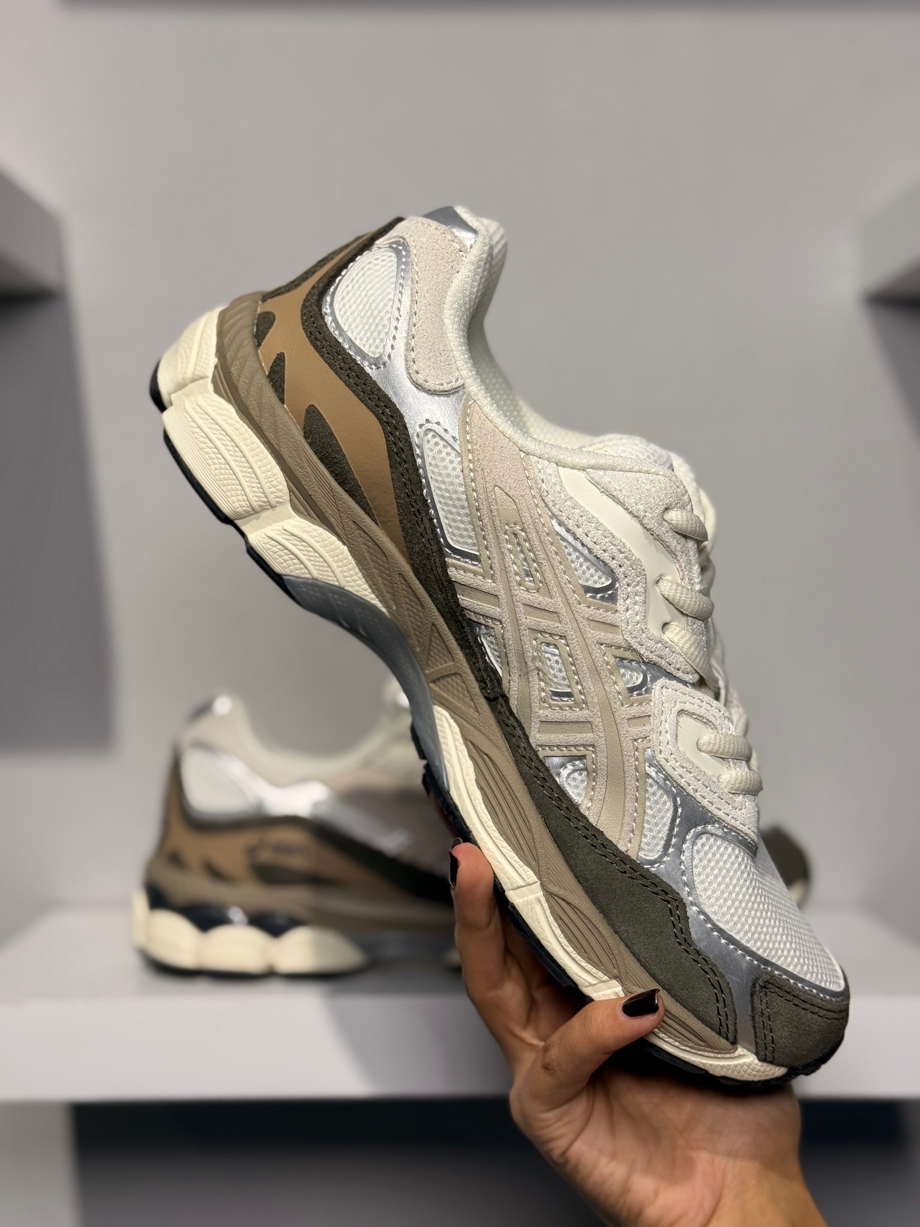 ASICS GEL-NYC CREAM