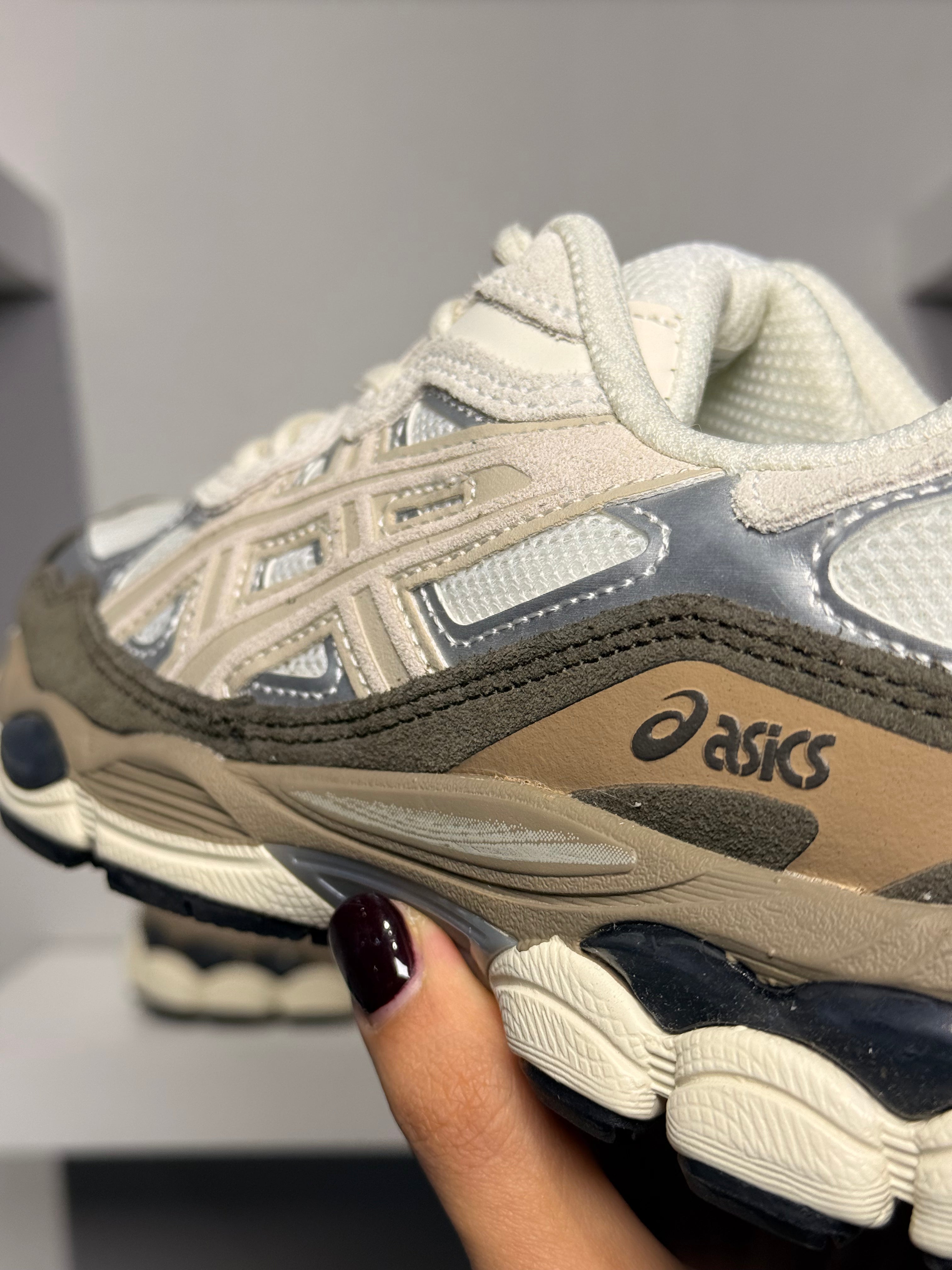 ASICS GEL-NYC CREAM