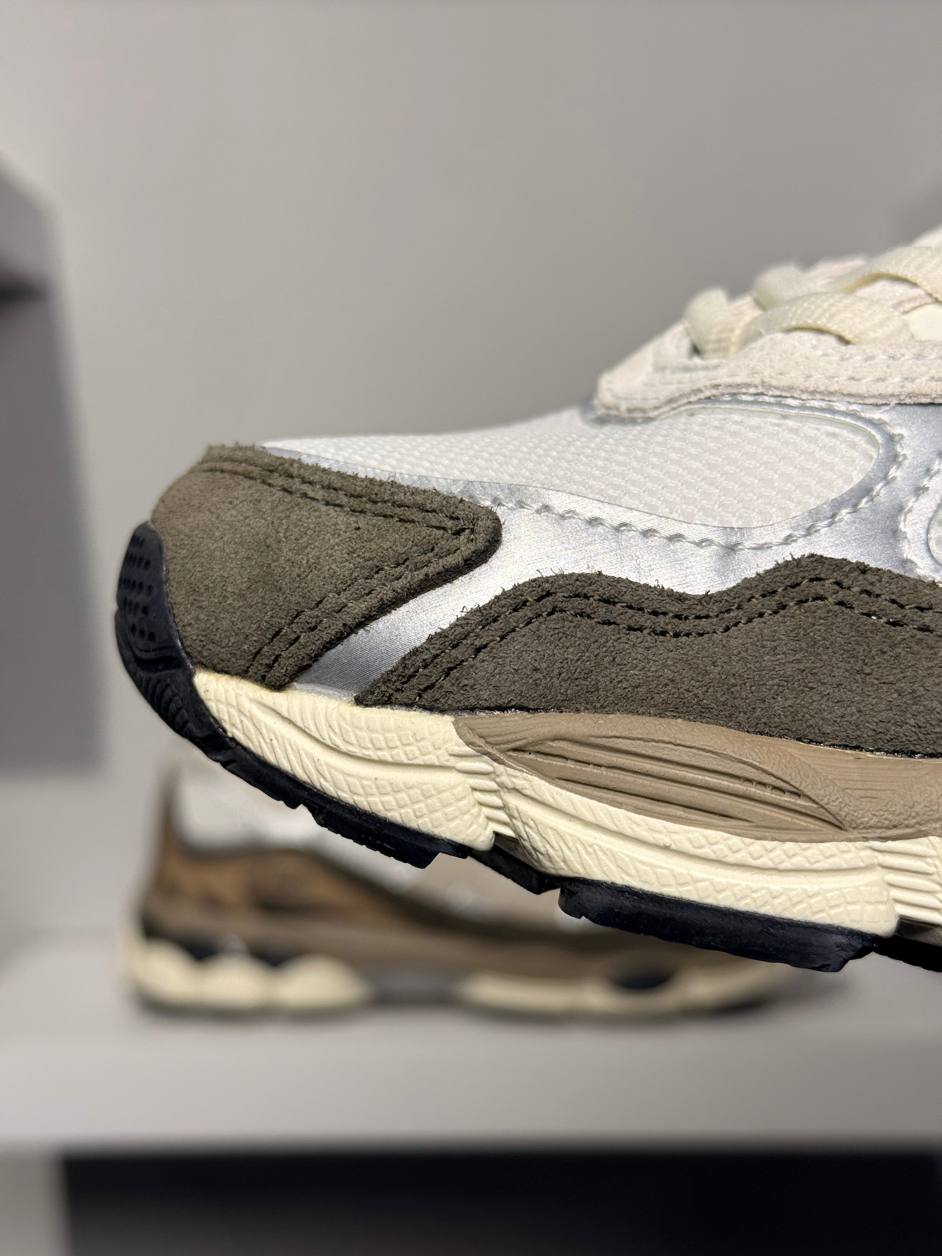 ASICS GEL-NYC CREAM