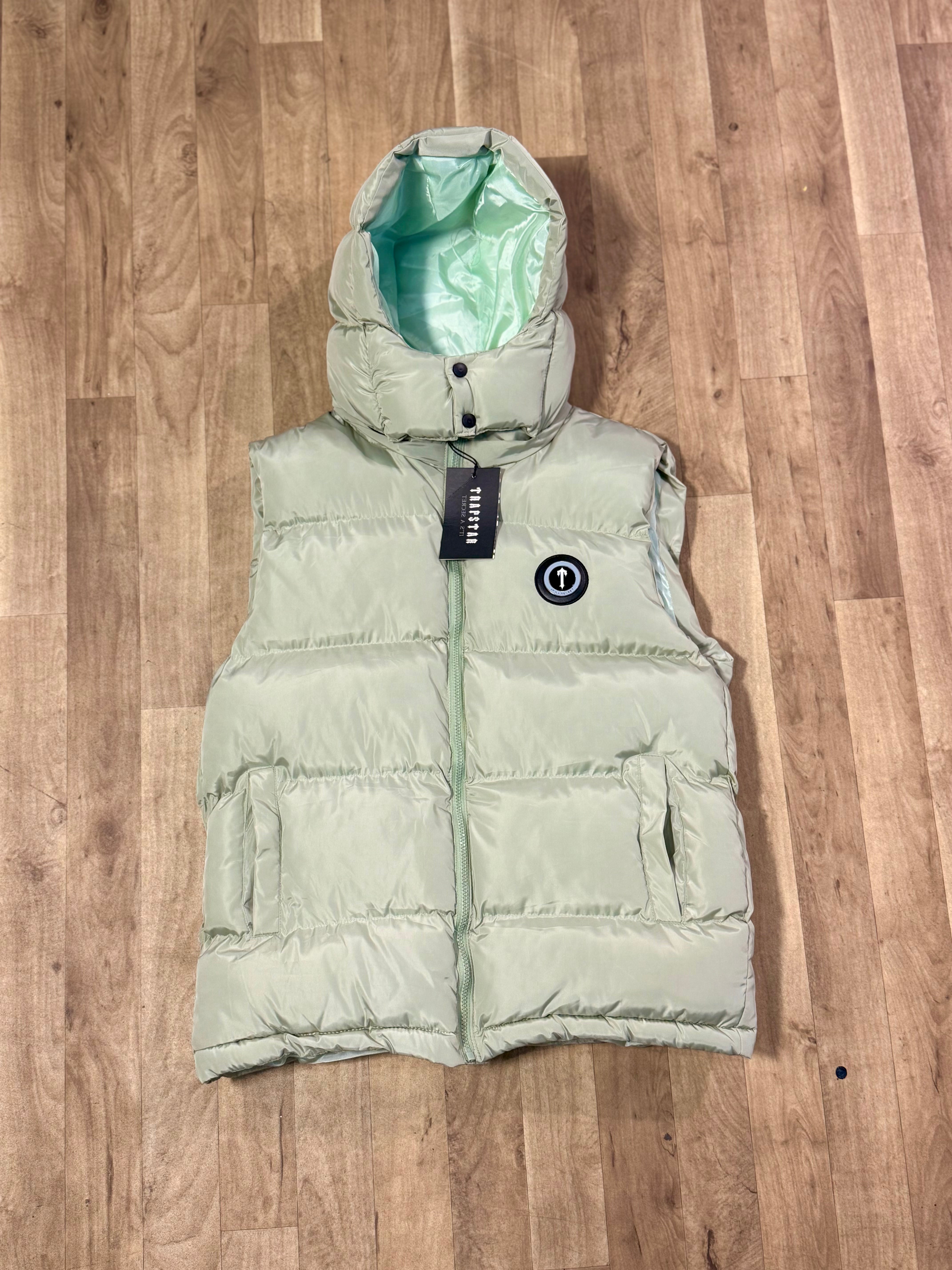 TRAPSTAR SLEEVELESS JACKET