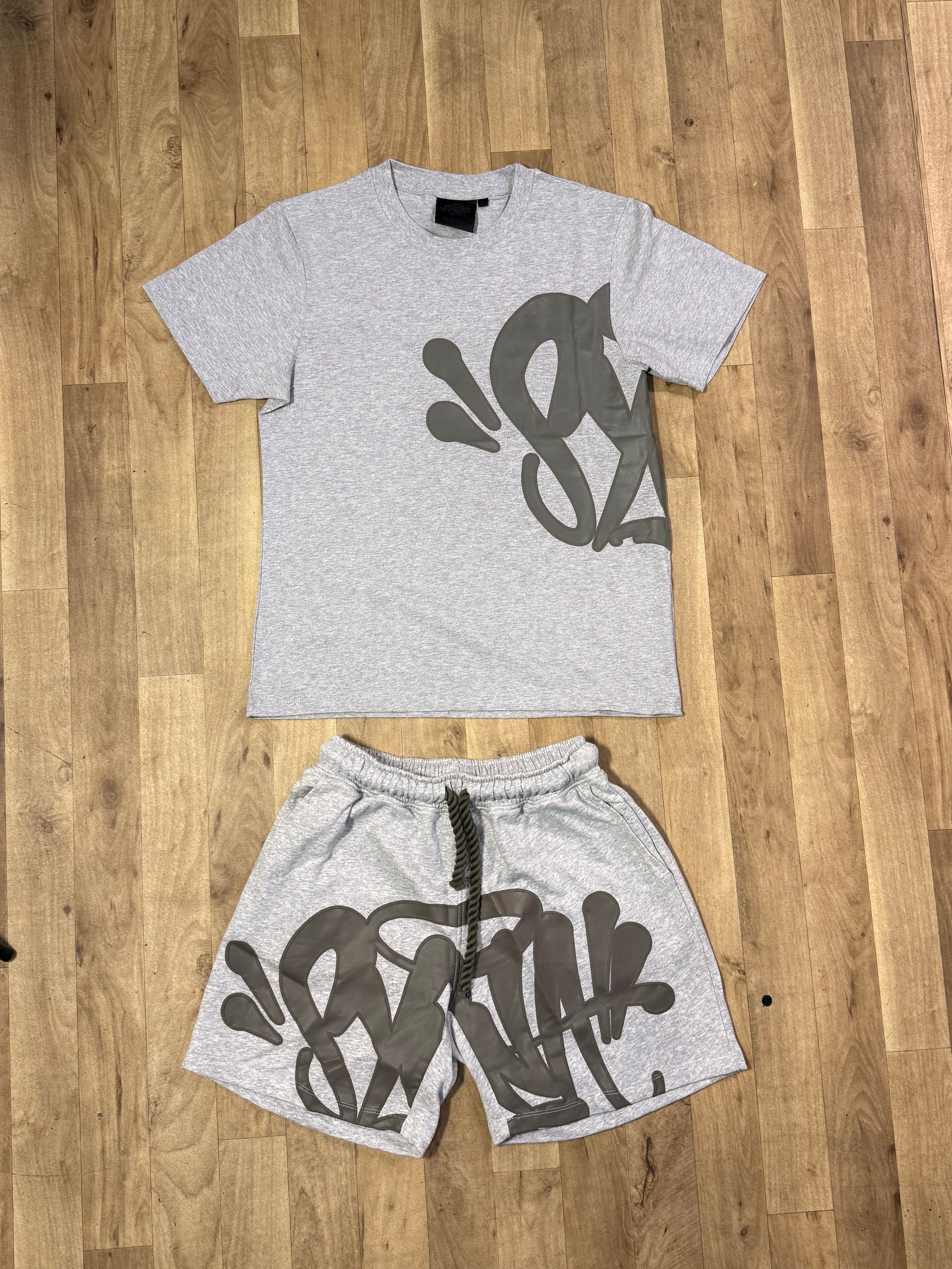 SYNA WORLD SET GREY