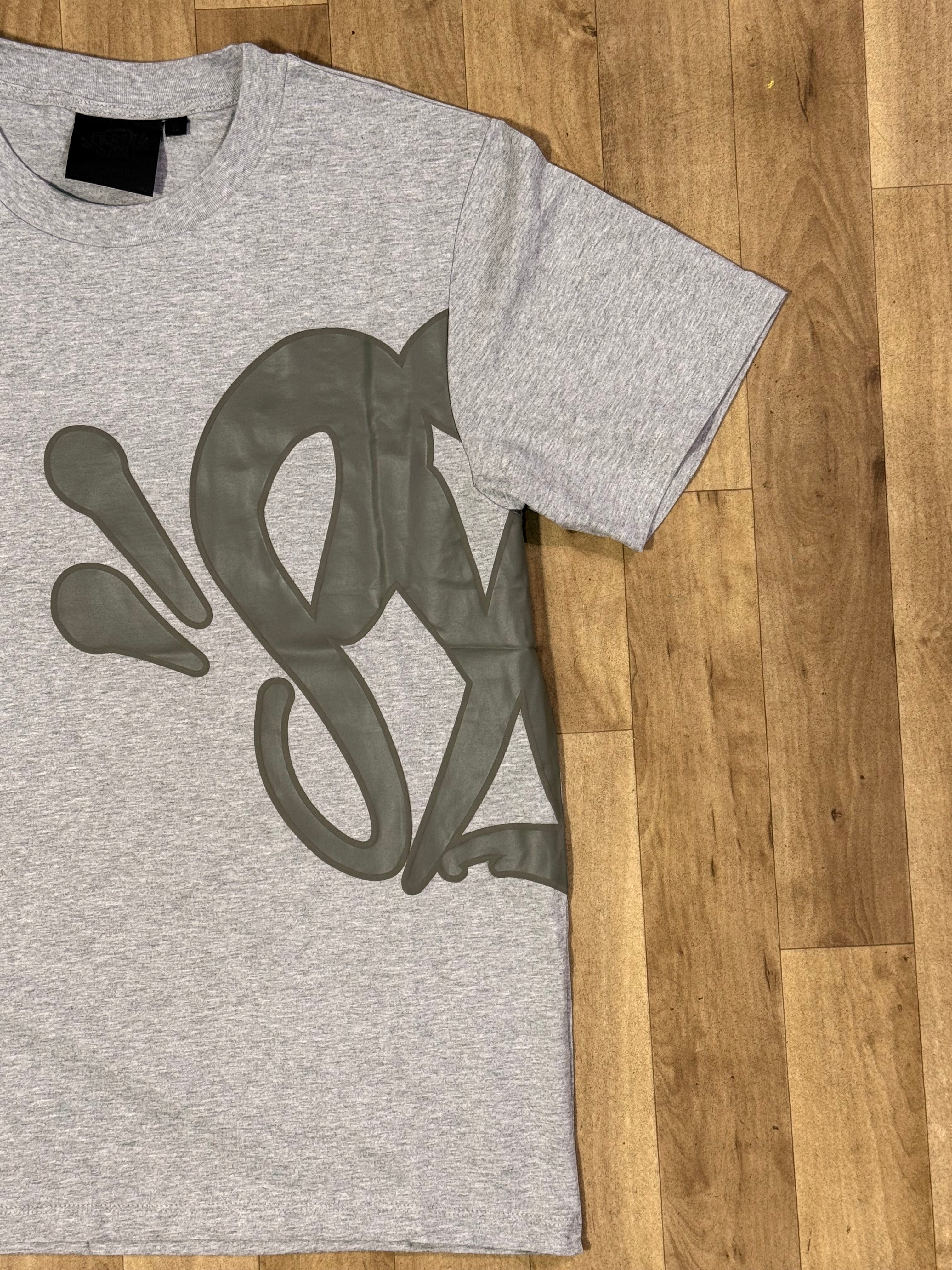 SYNA WORLD SET GREY