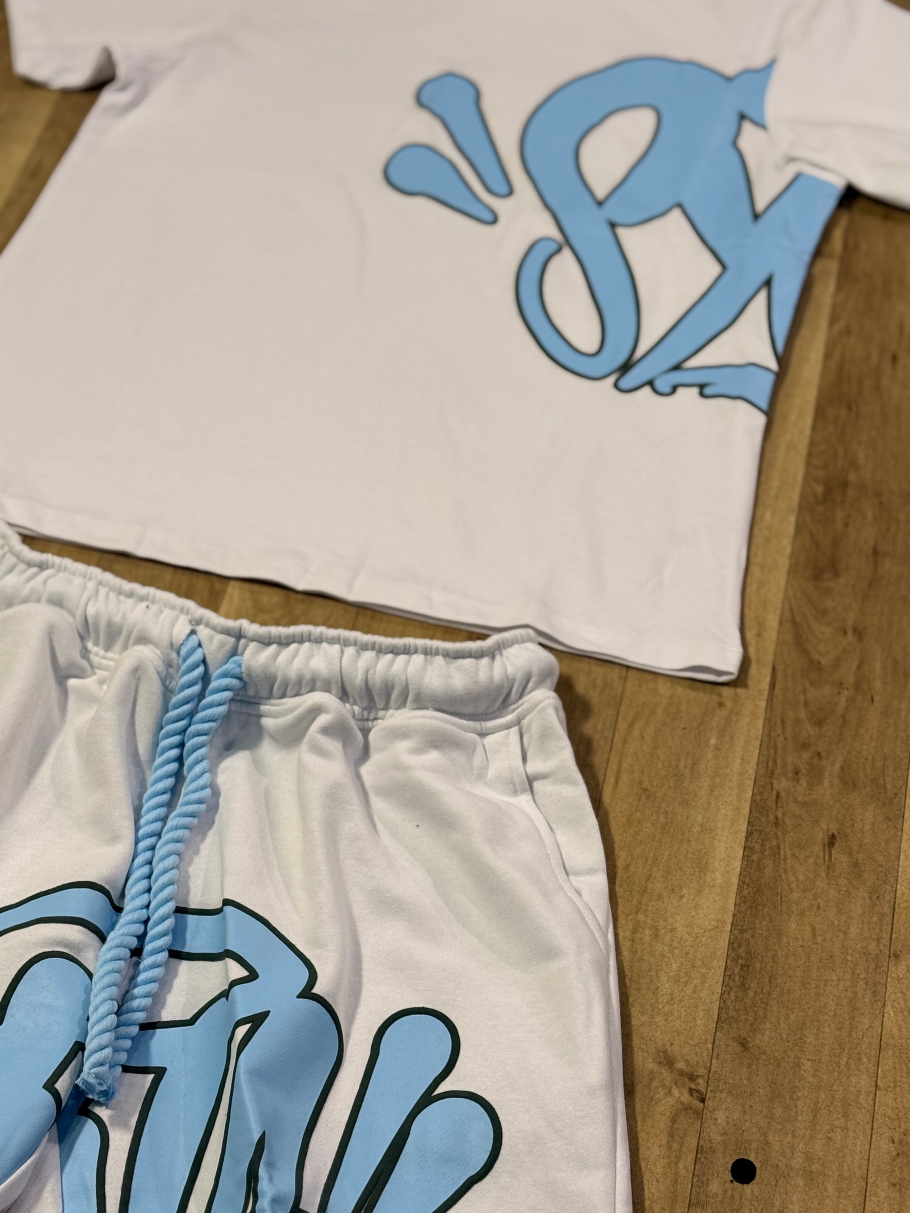 SYNA WORLD SET WHITE BLUE