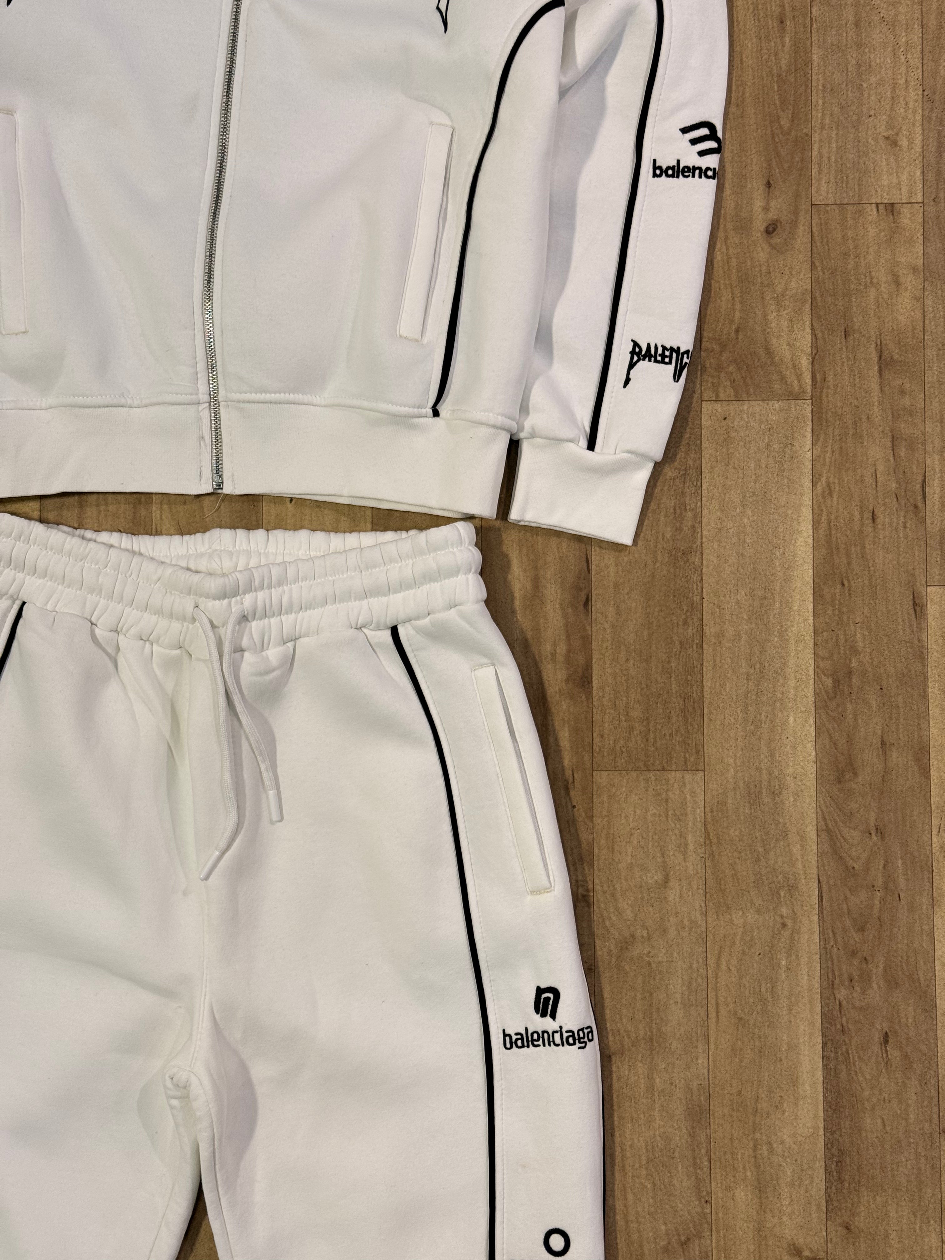 BALENCIAGA TRACKSUIT WHITE