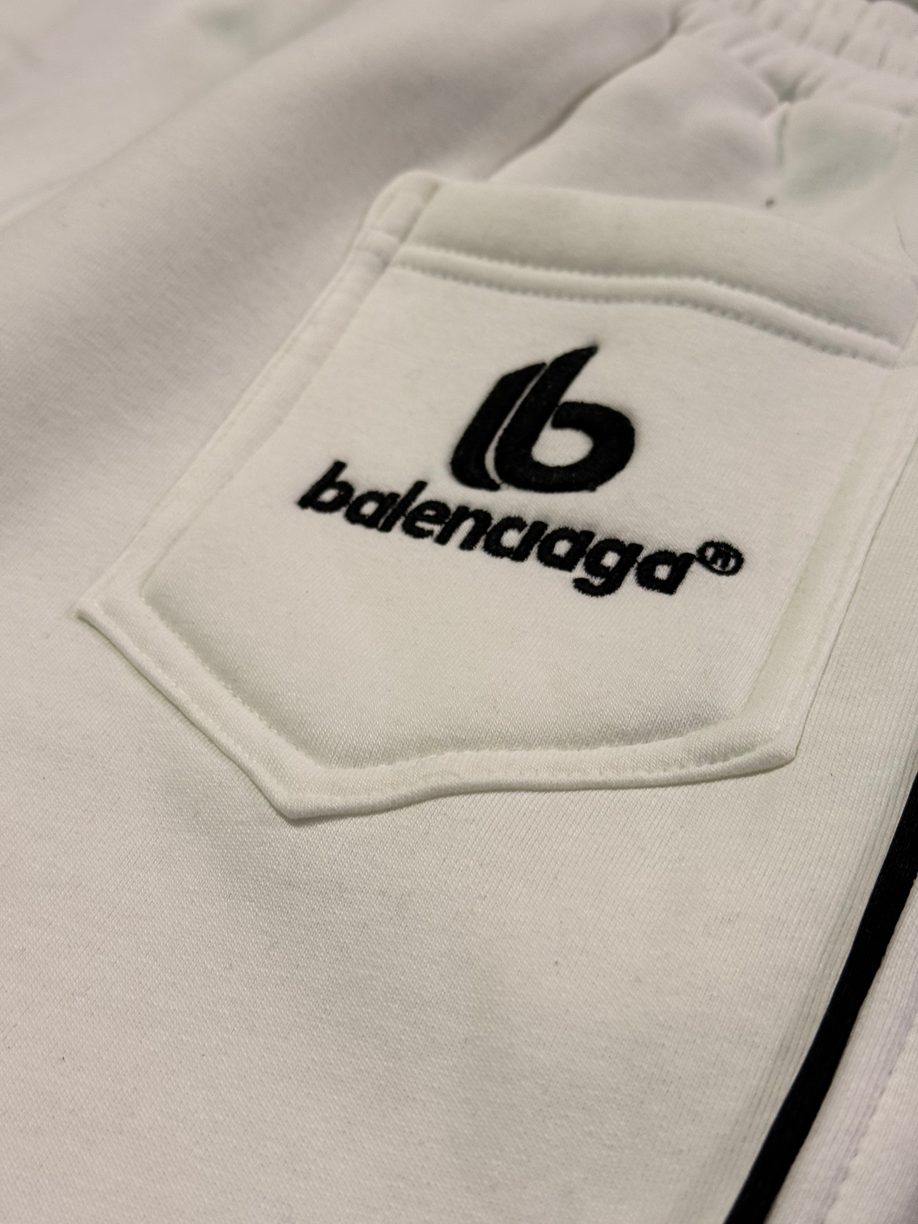 BALENCIAGA TRACKSUIT WHITE