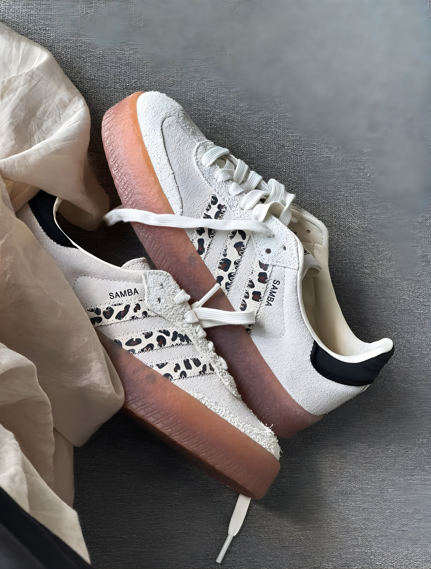 ADIDAS SAMBA LEOPARD OFF WHITE