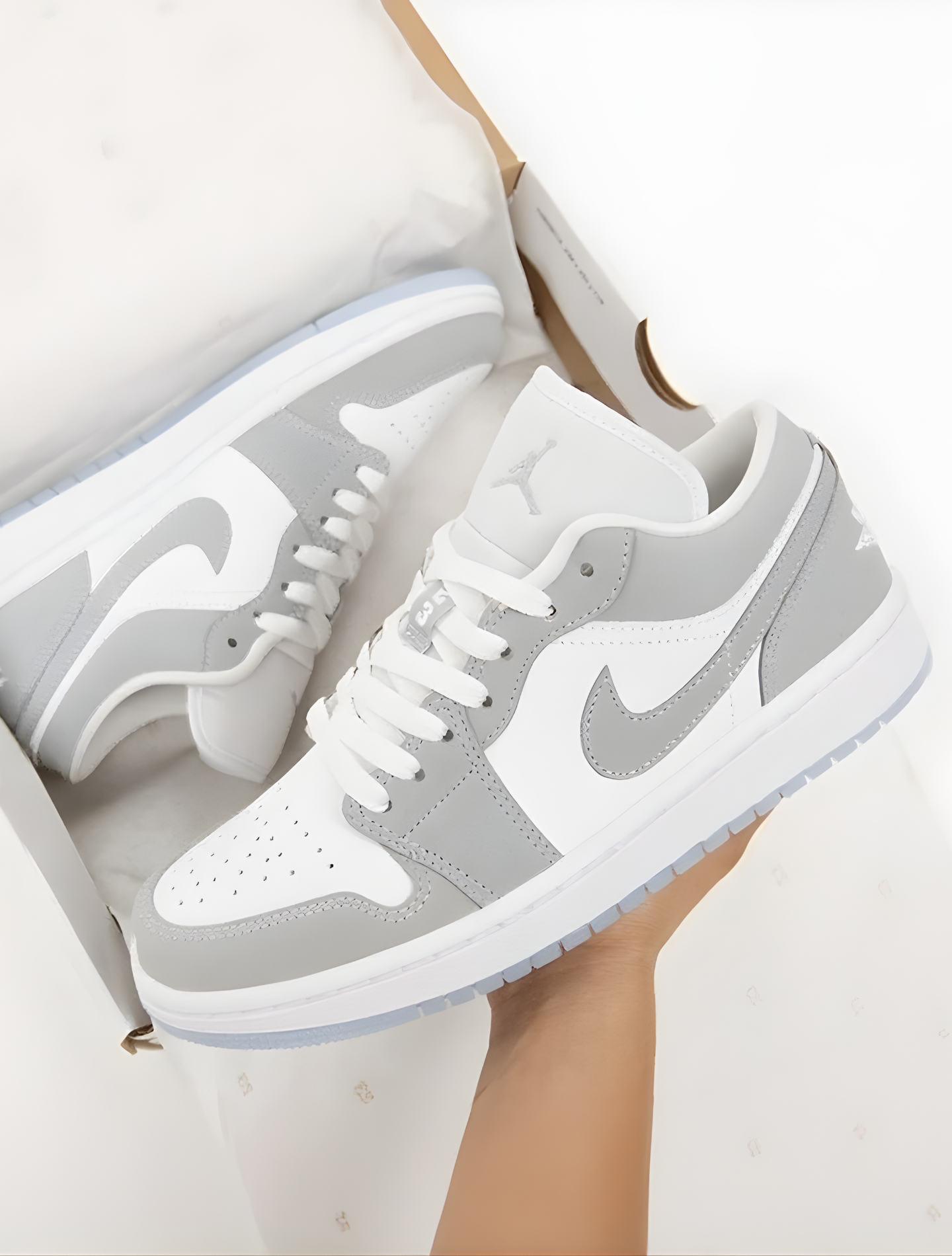 NIKE AIR JORDAN 1 LOW WOLF GREY