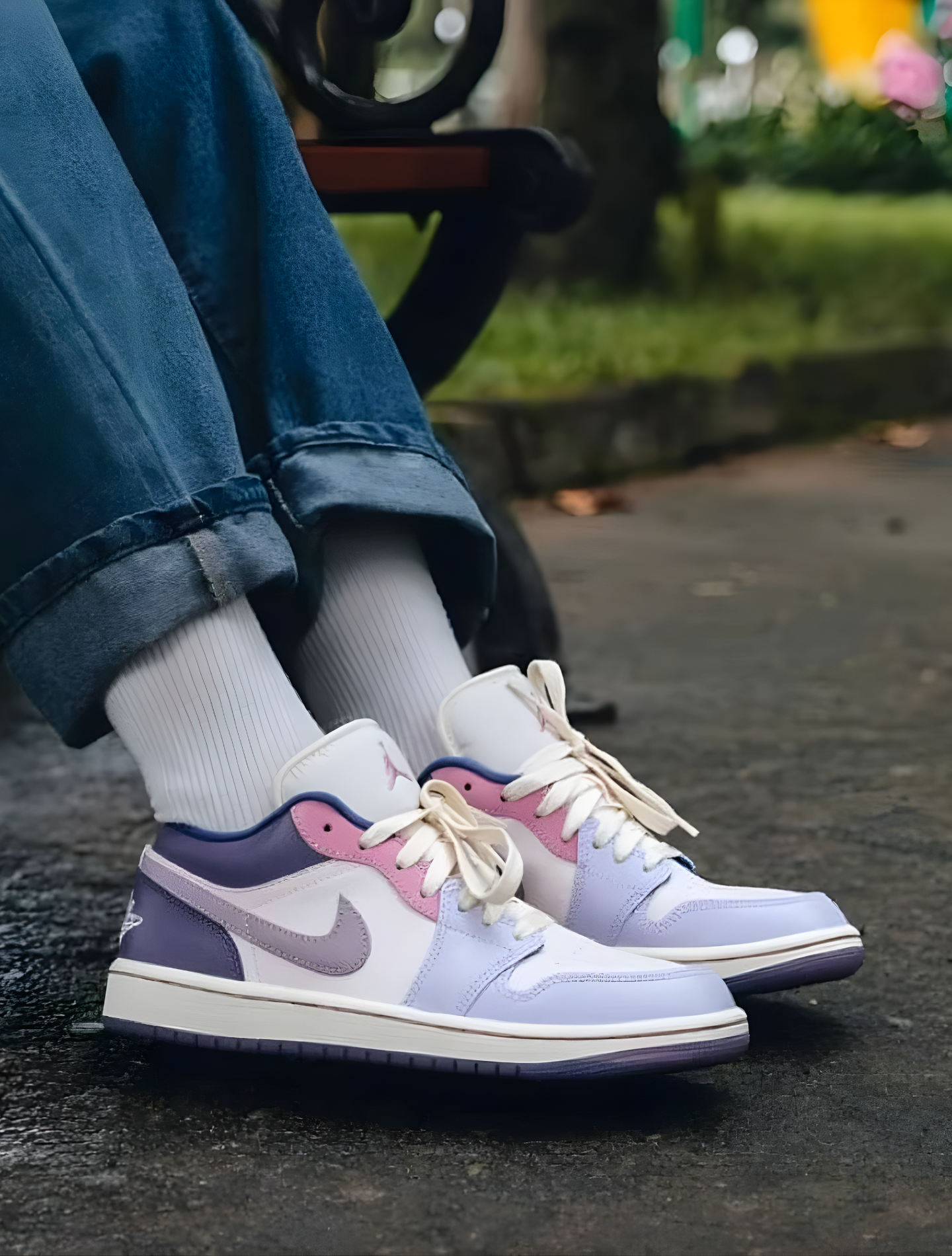 NIKE AIR JORDAN 1 LOW PASTEL PURPLE