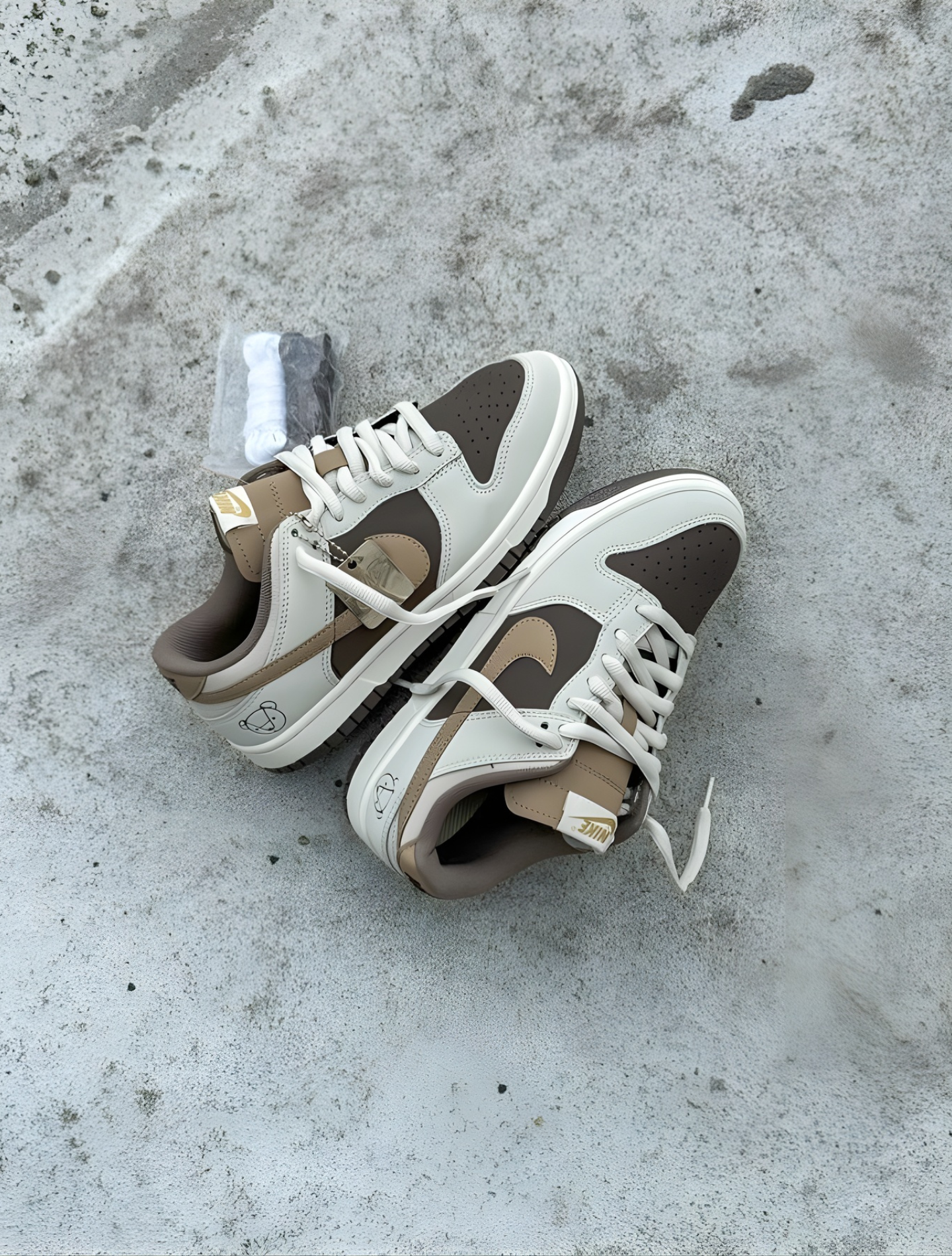 OTOMO KATSUHIRO X NIKE SB DUNK LOW “STEAMBOY OST”